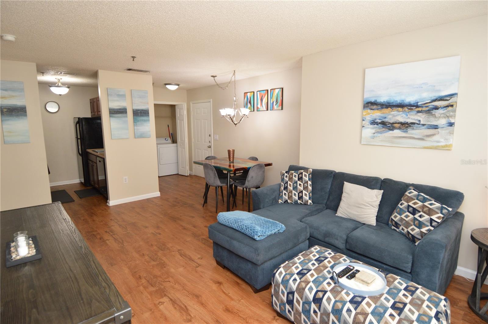Image 5 of 80 For 11901 4th Street N 10105(furn