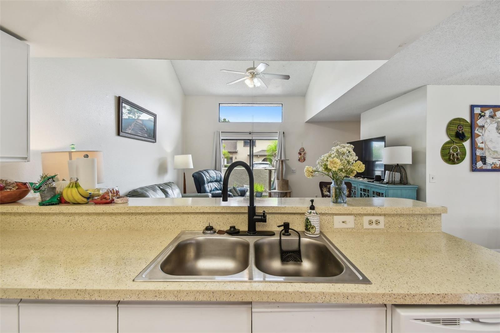 Image 24 of 80 For 6262 142nd Avenue N 1302
