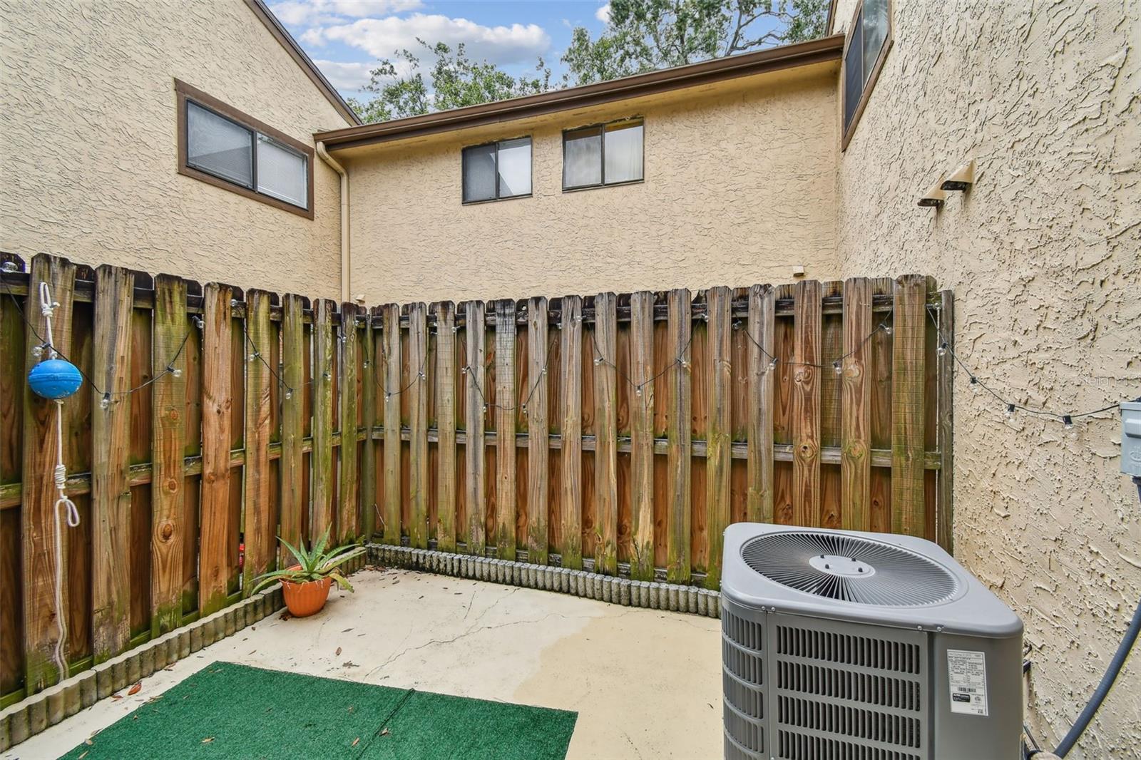 Image 32 of 80 For 6262 142nd Avenue N 1302