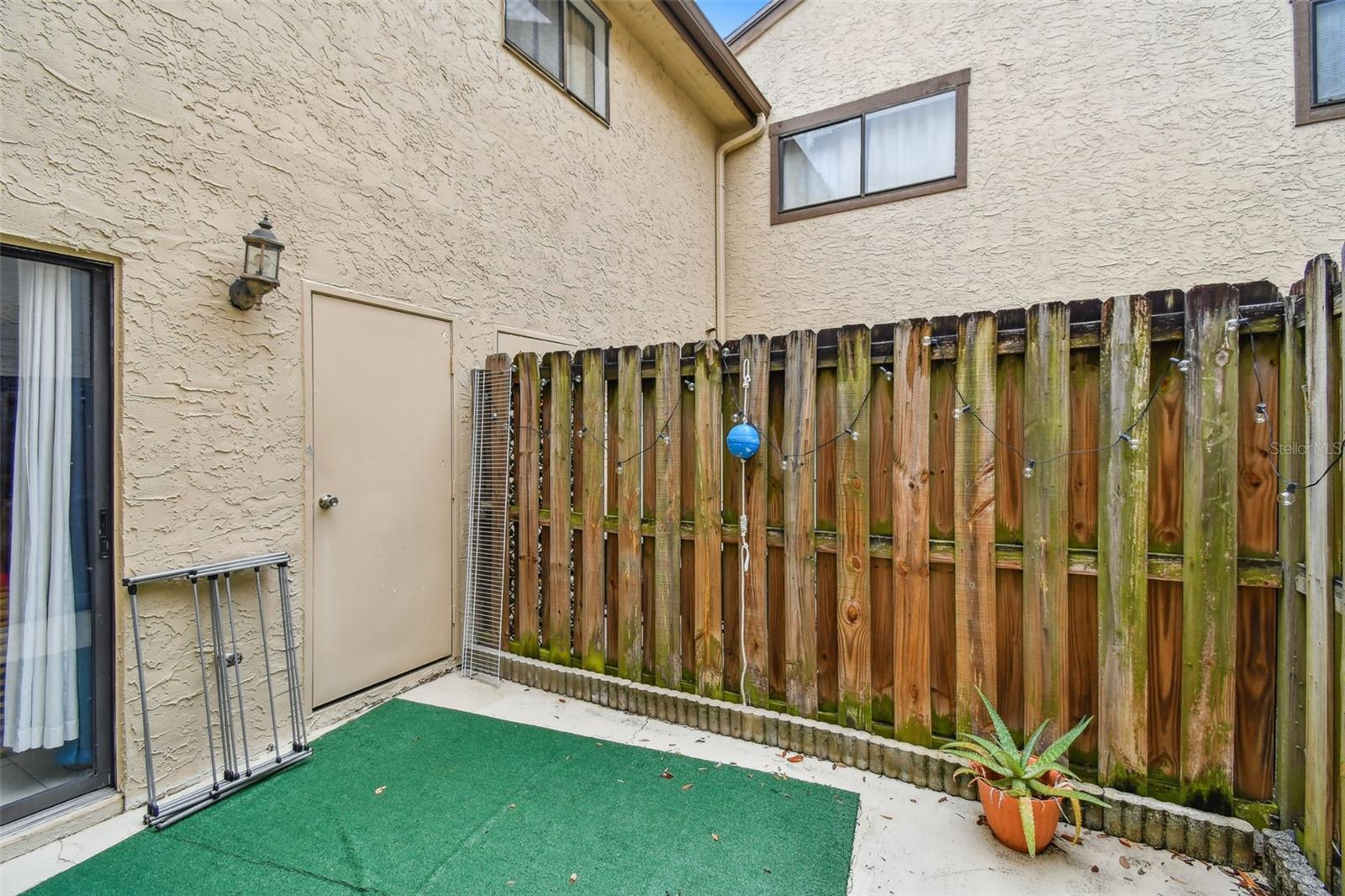 Image 33 of 80 For 6262 142nd Avenue N 1302