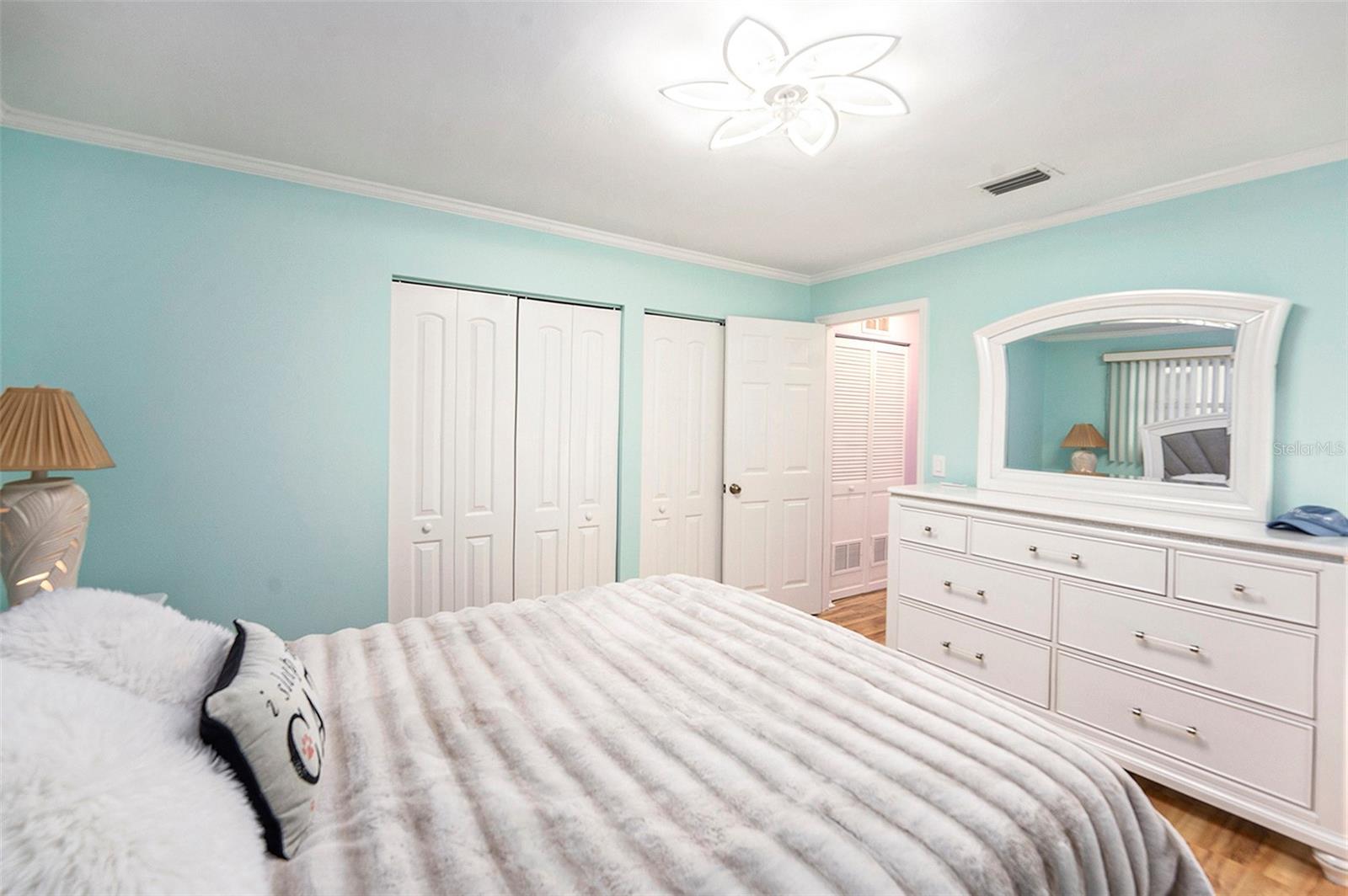 Image 24 of 50 For 2960 59th Street S 215