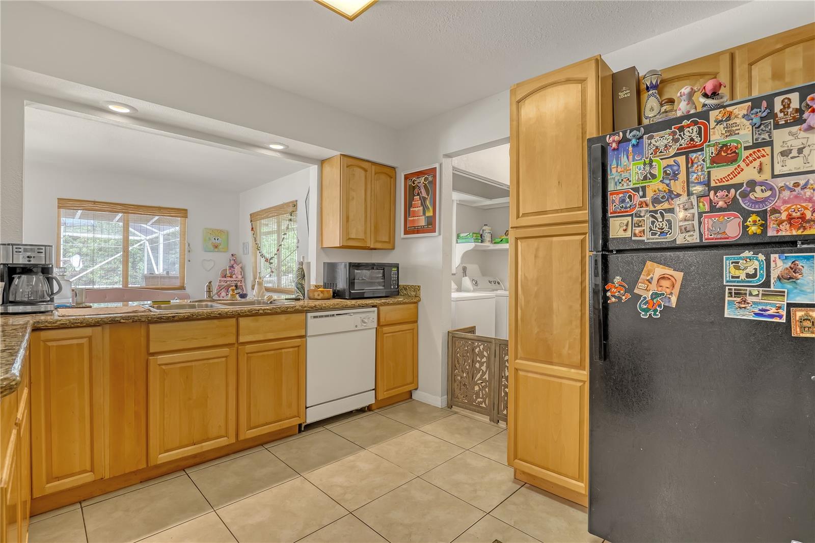 Image 18 of 48 For 1340 Mariposa Drive Ne