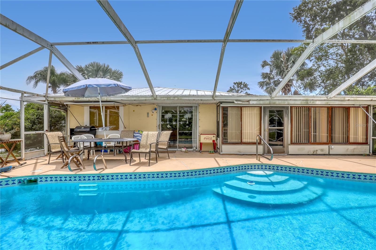 Image 36 of 48 For 1340 Mariposa Drive Ne