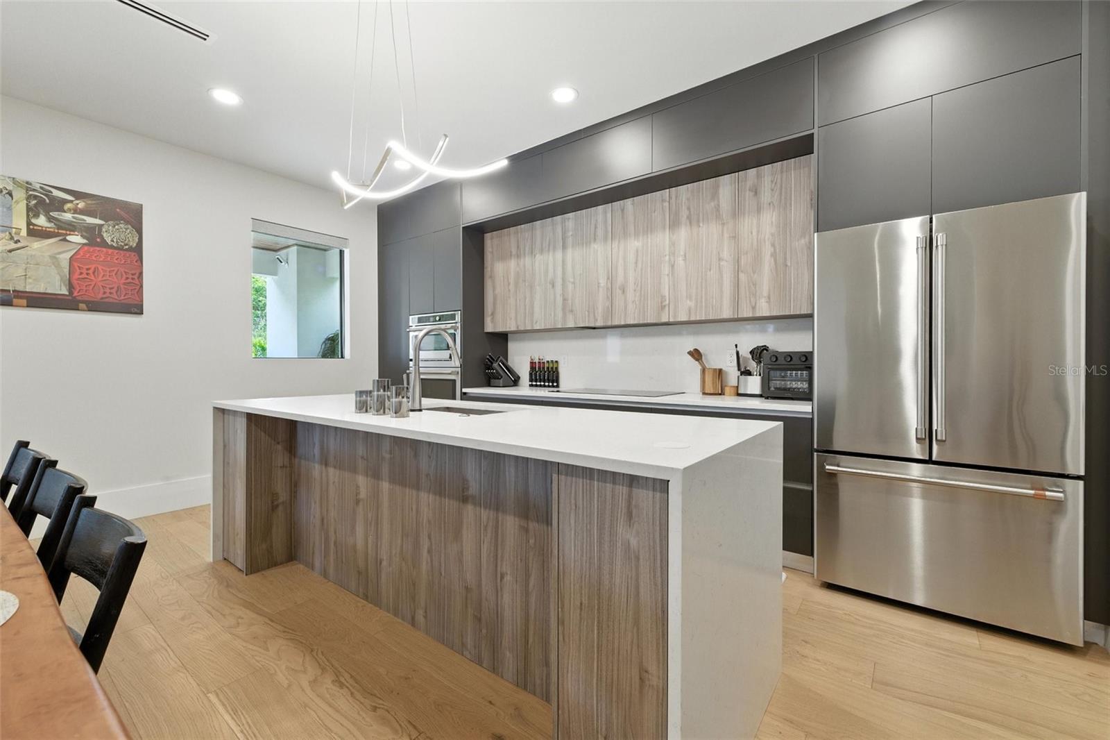 Image 6 of 34 For 5816 3rd Street