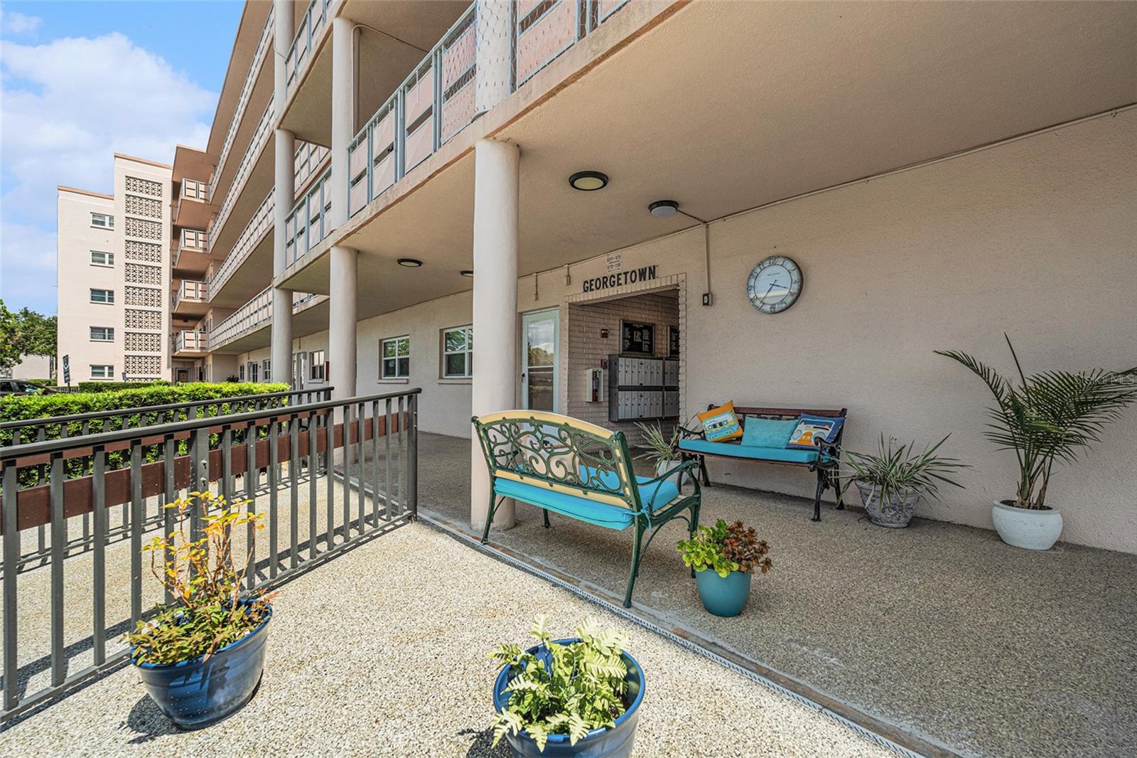 Image 11 of 19 For 5623 80th Street N 415