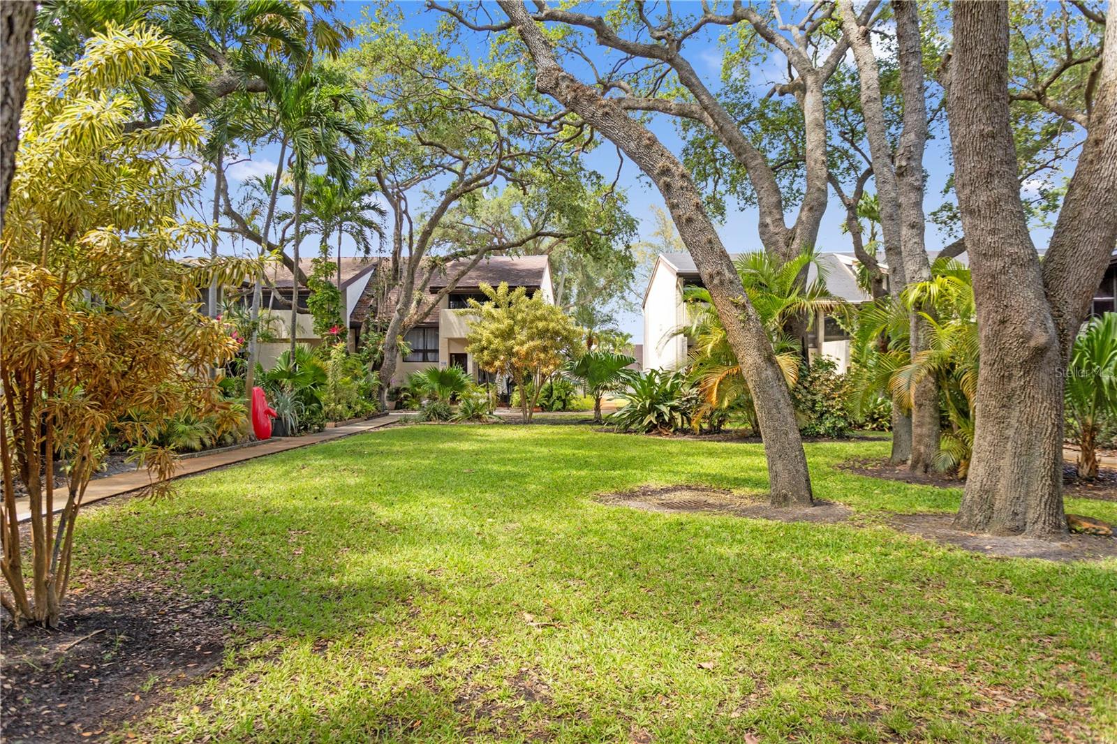 Image 25 of 32 For 19440 26th Avenue 53b