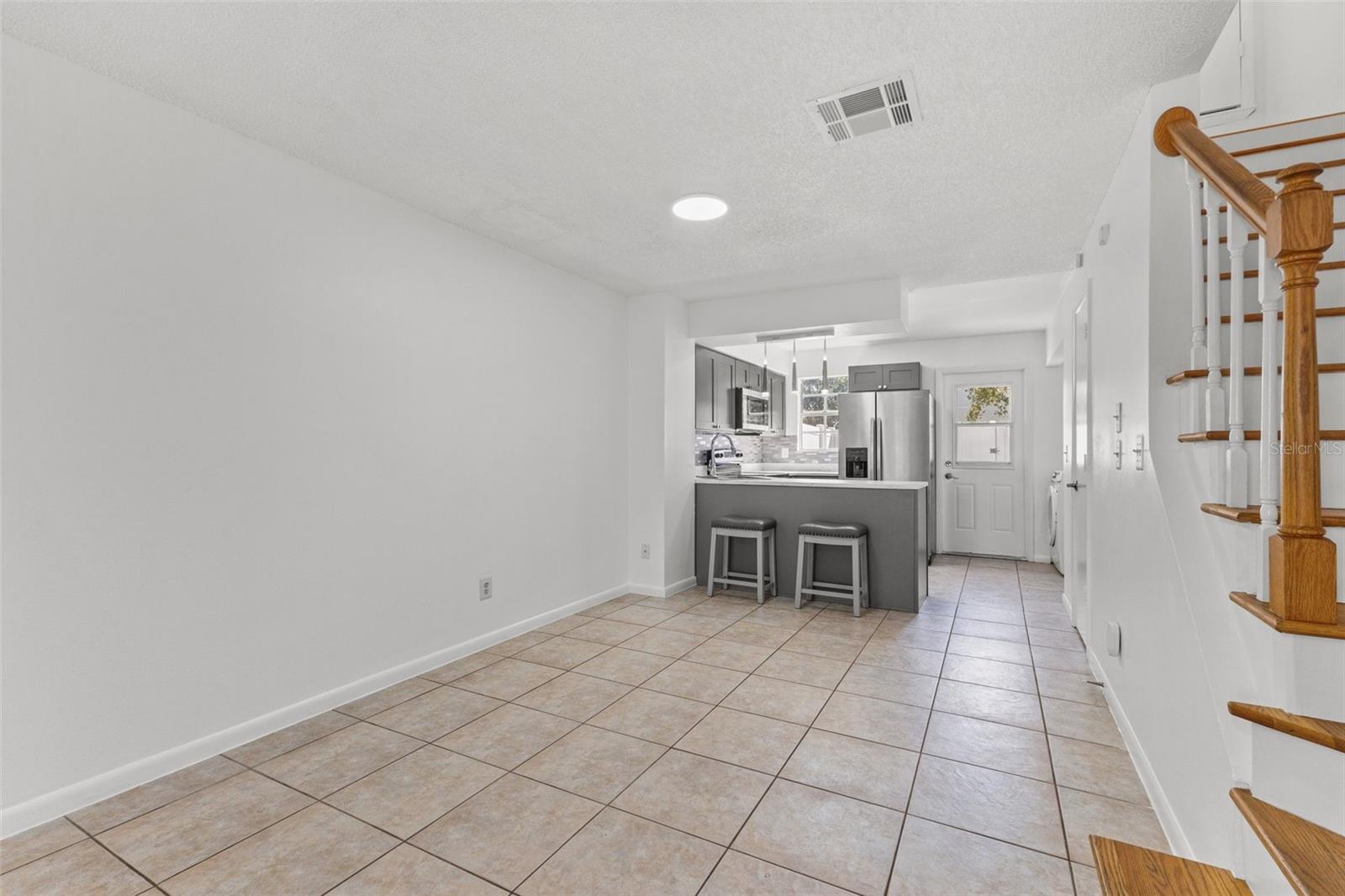 Image 5 of 26 For 6650 121st Avenue 4