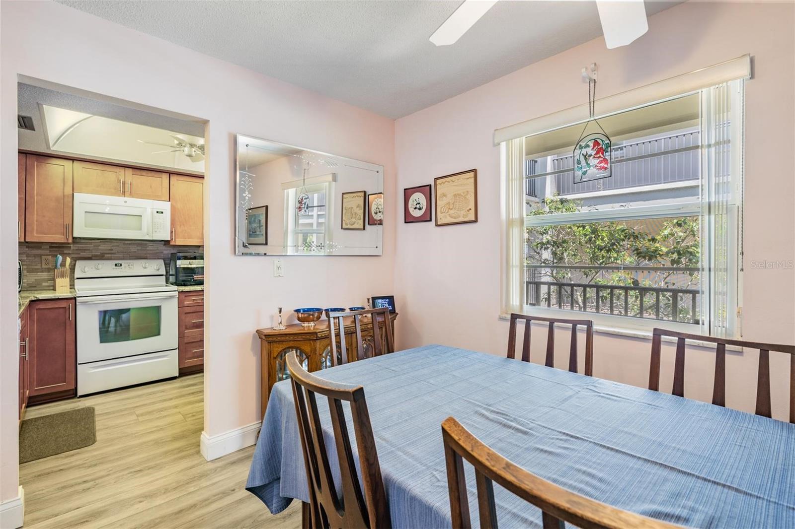Image 5 of 31 For 2700 Bayshore Boulevard 6210