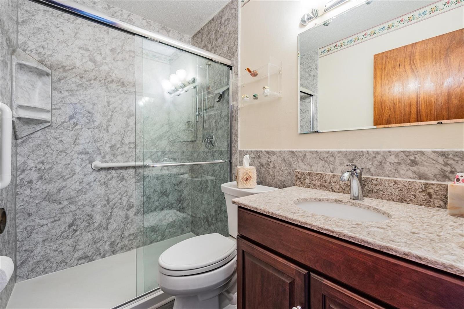 Image 8 of 31 For 2700 Bayshore Boulevard 6210