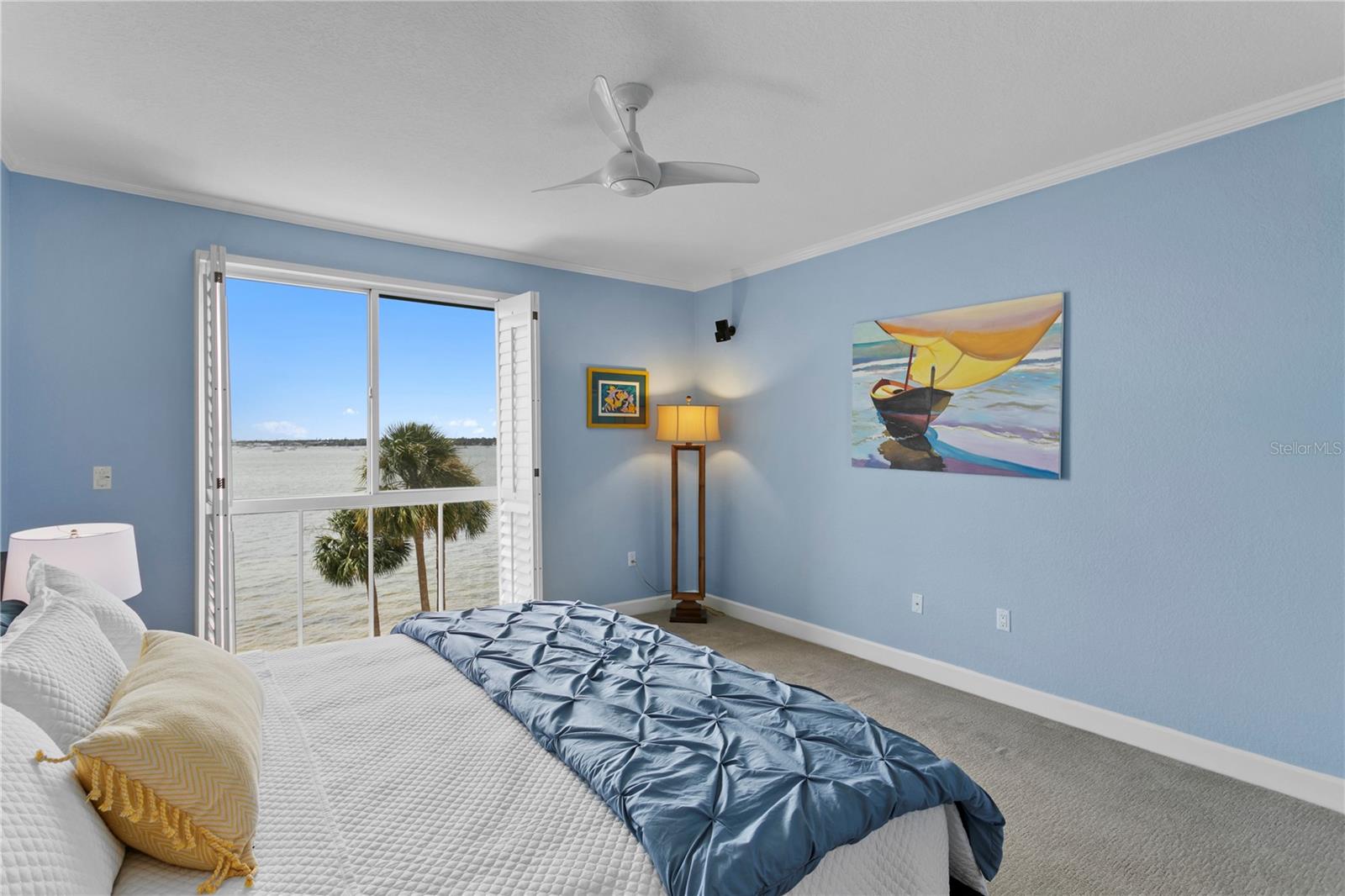 Image 28 of 67 For 4717 Dolphin Cay Lane S 303