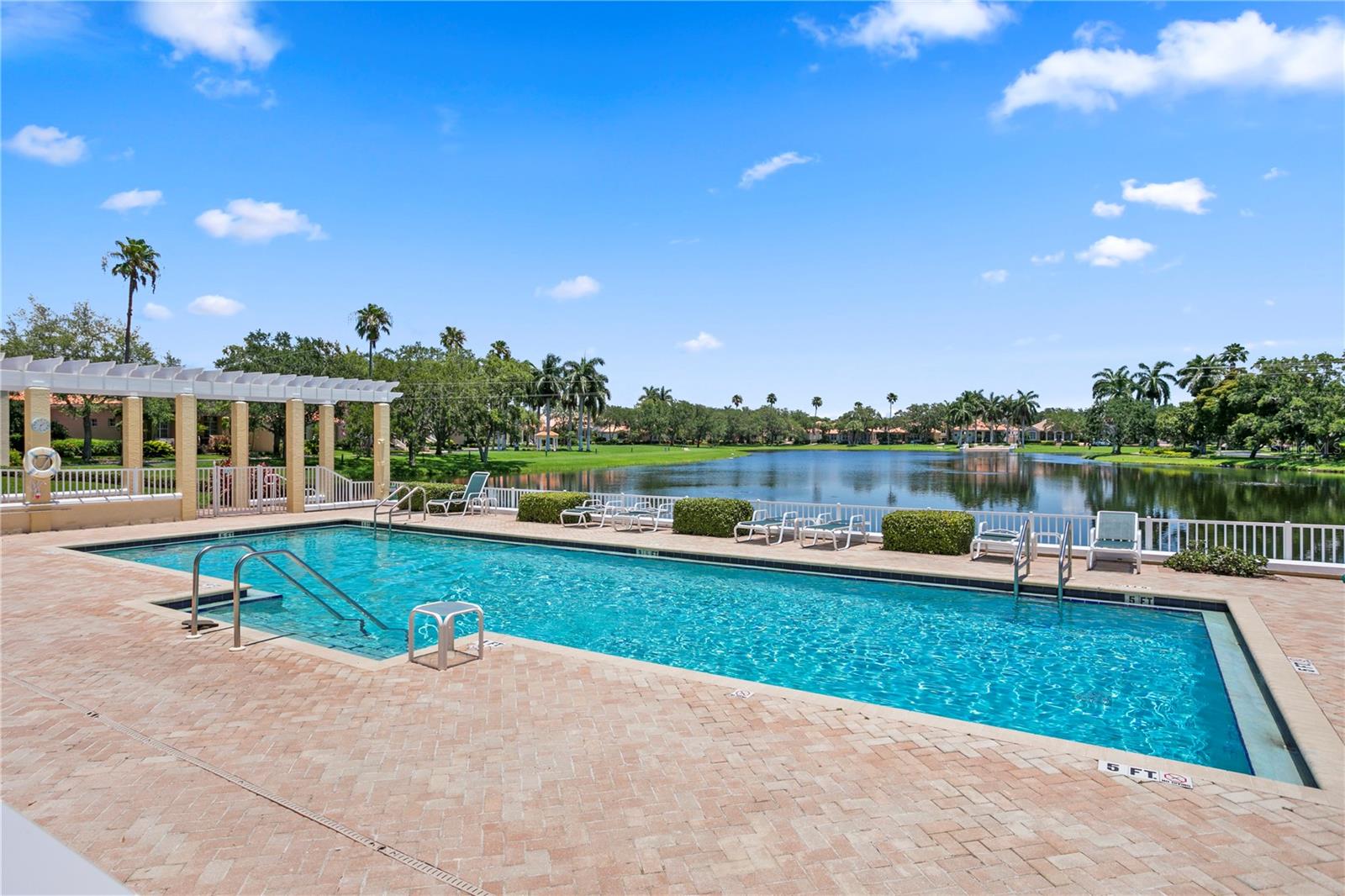 Image 48 of 67 For 4717 Dolphin Cay Lane S 303