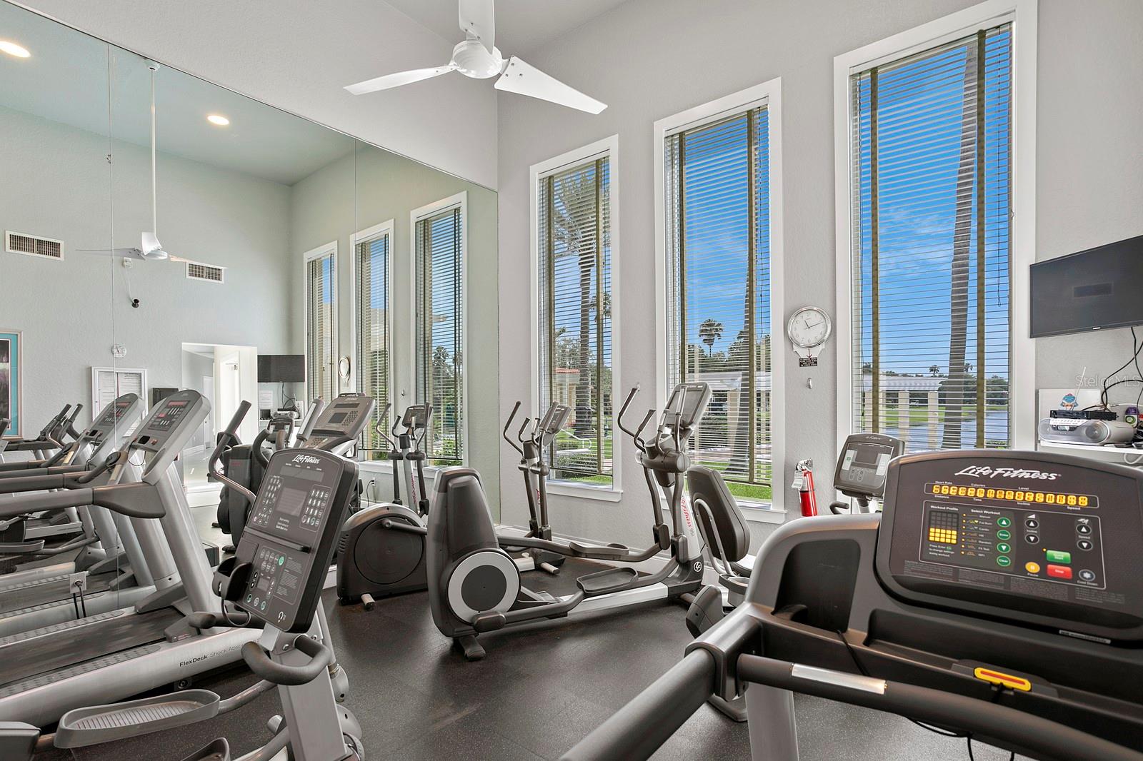 Image 51 of 67 For 4717 Dolphin Cay Lane S 303