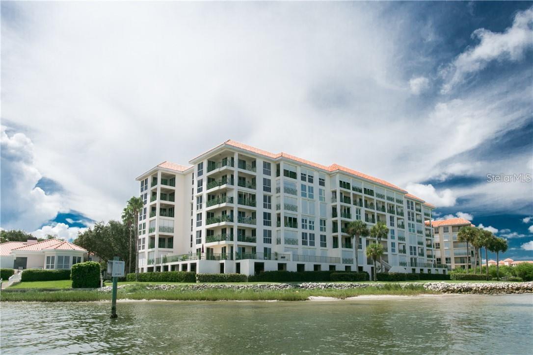 Image 59 of 67 For 4717 Dolphin Cay Lane S 303