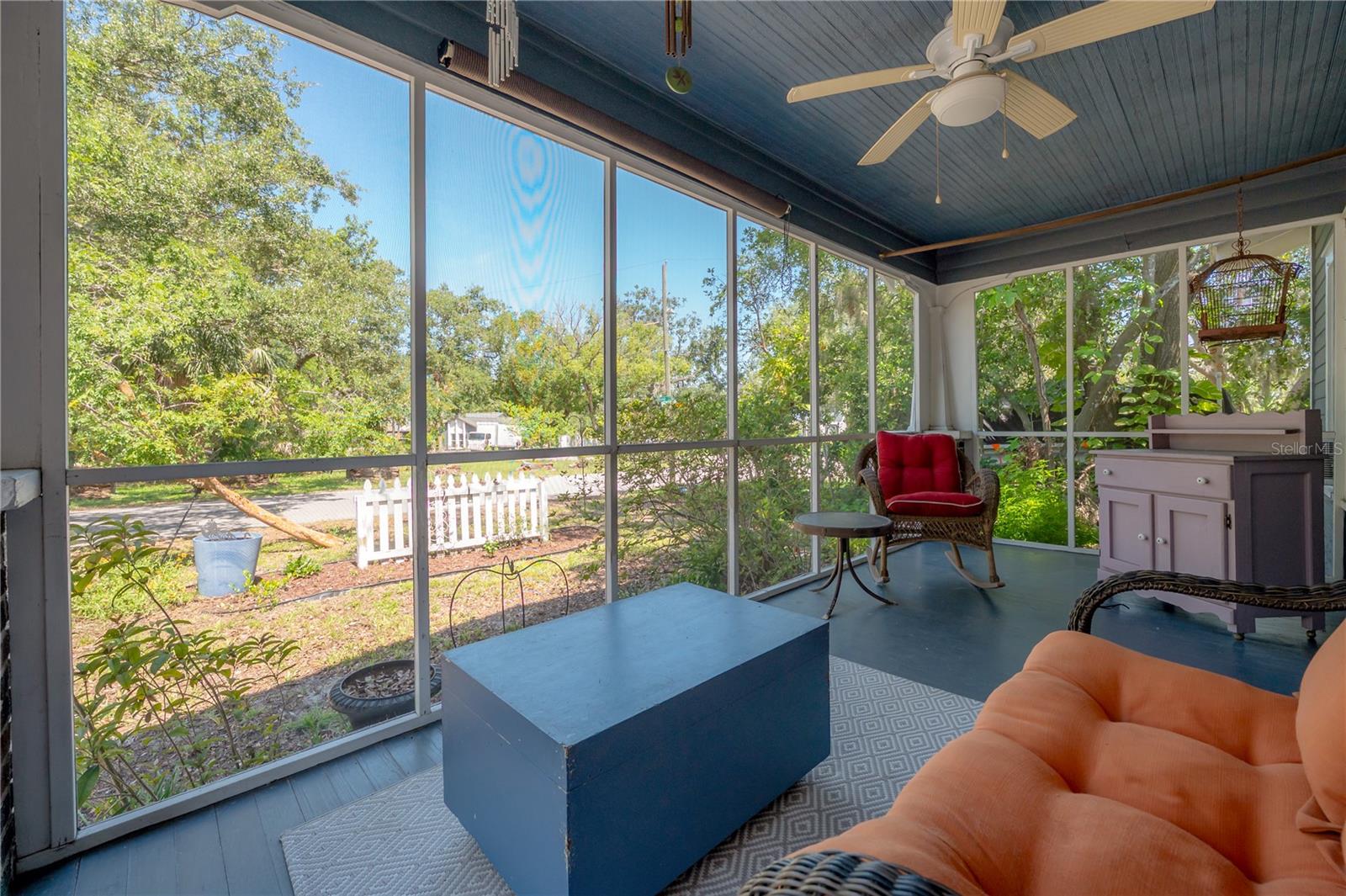 Image 41 of 77 For 917 Idlewild Avenue