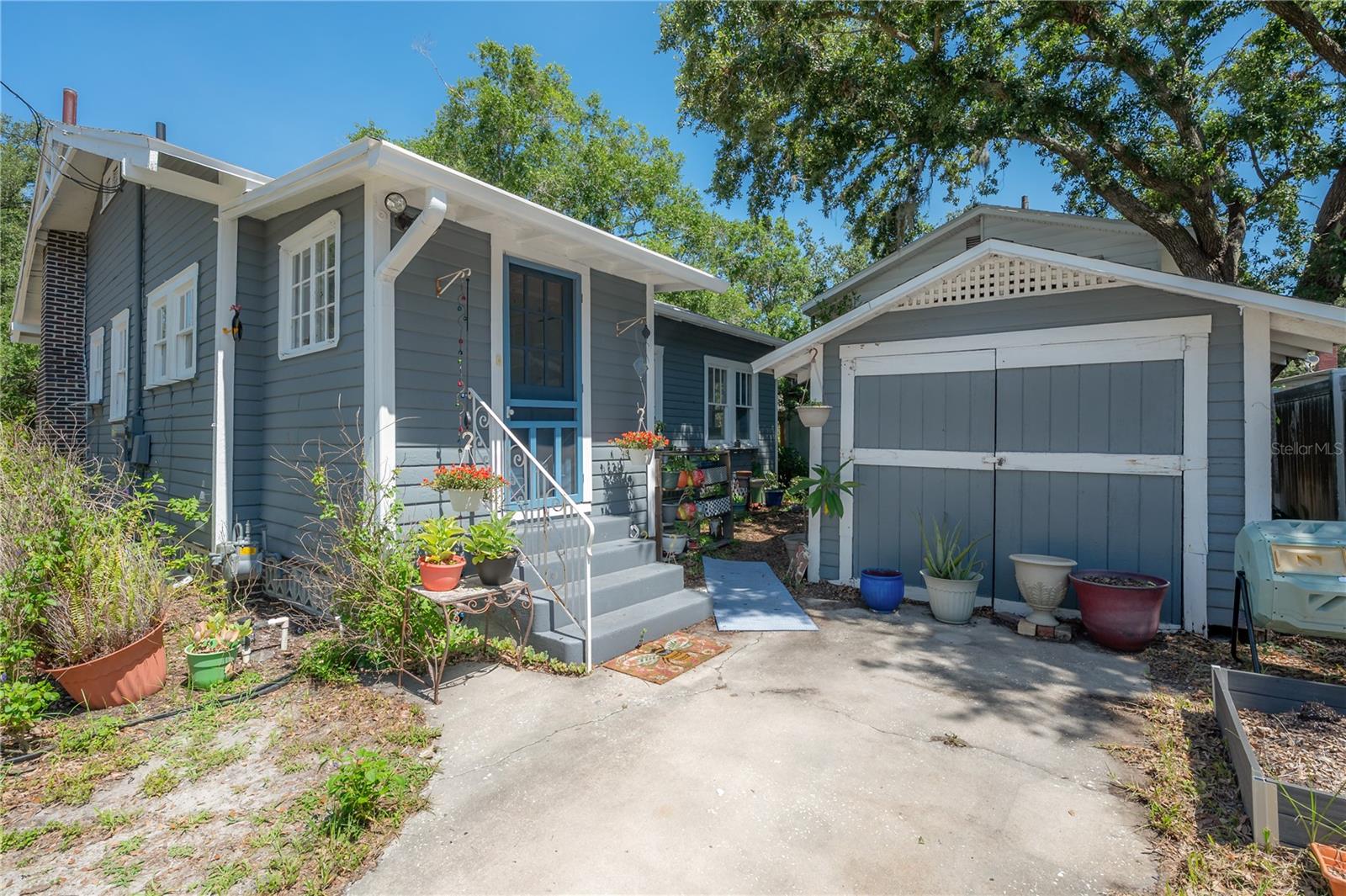 Image 53 of 77 For 917 Idlewild Avenue