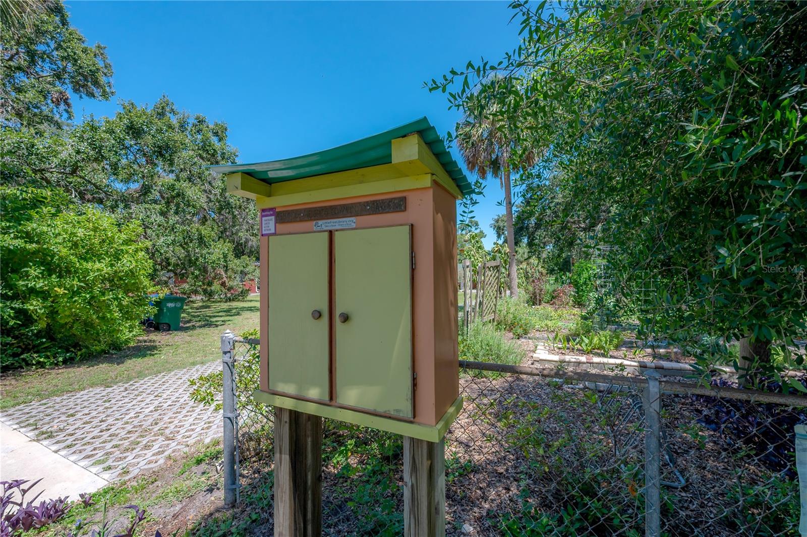 Image 73 of 77 For 917 Idlewild Avenue