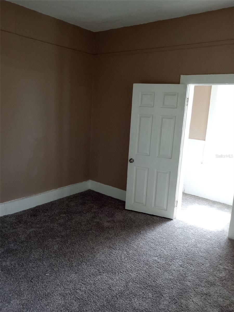 Image 5 of 7 For 1425 22nd Street