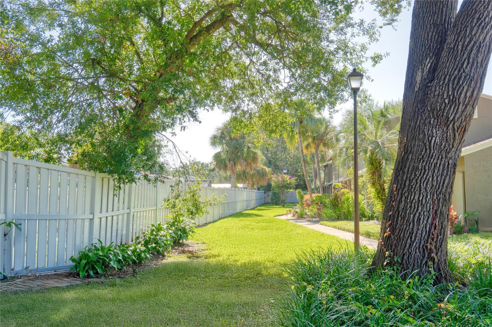 Image 30 of 39 For 7624 Desoto Court 7624