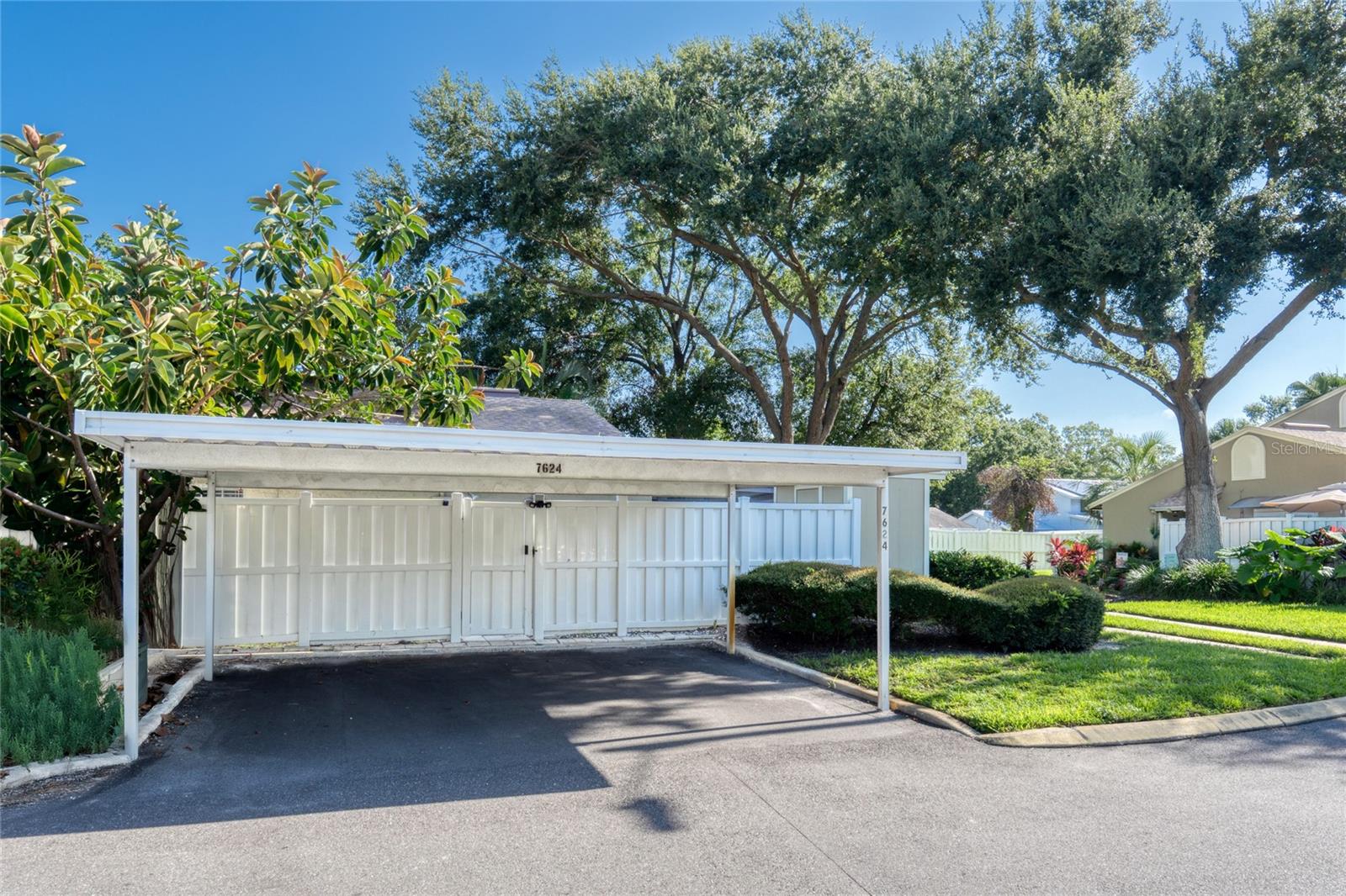 Image 31 of 39 For 7624 Desoto Court 7624