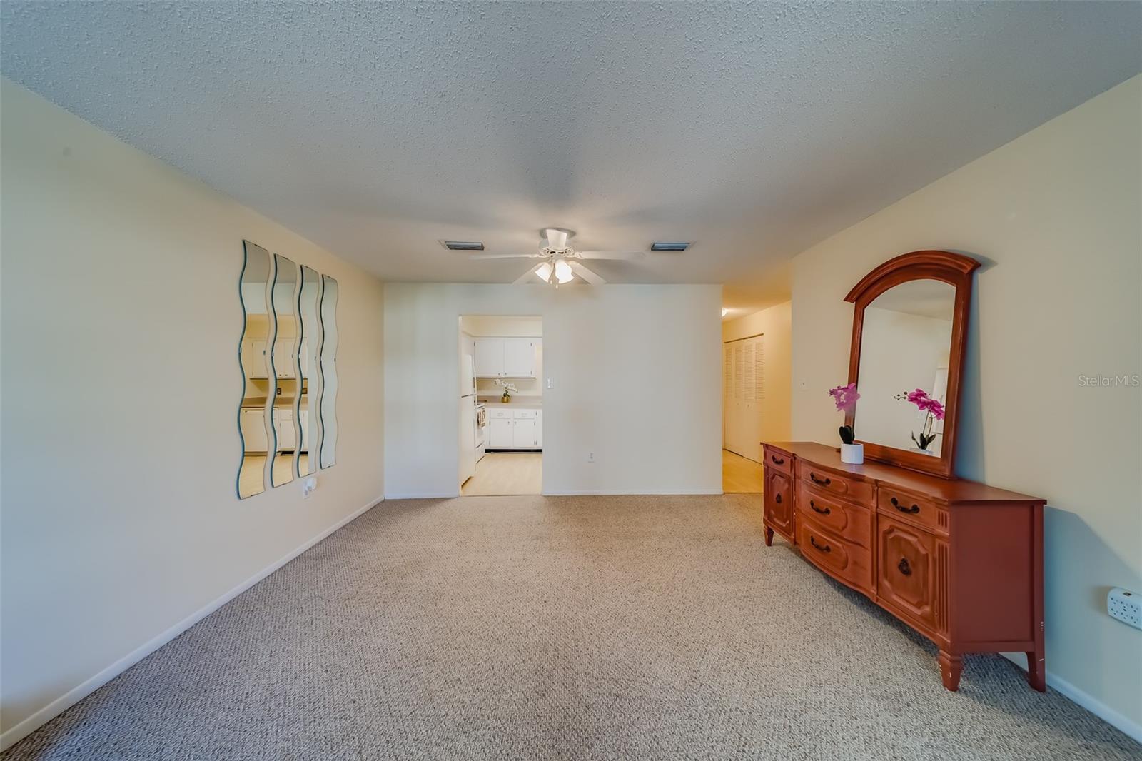 Image 57 of 62 For 1706 Belleair Forest Drive 252