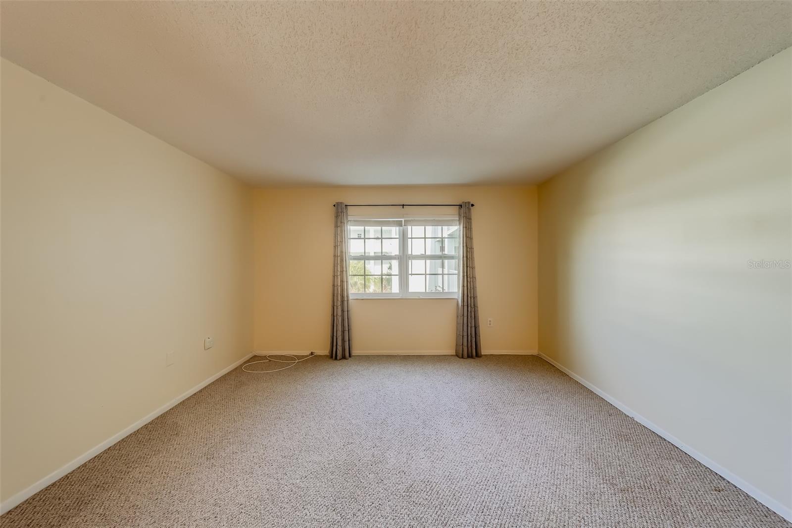 Image 58 of 62 For 1706 Belleair Forest Drive 252