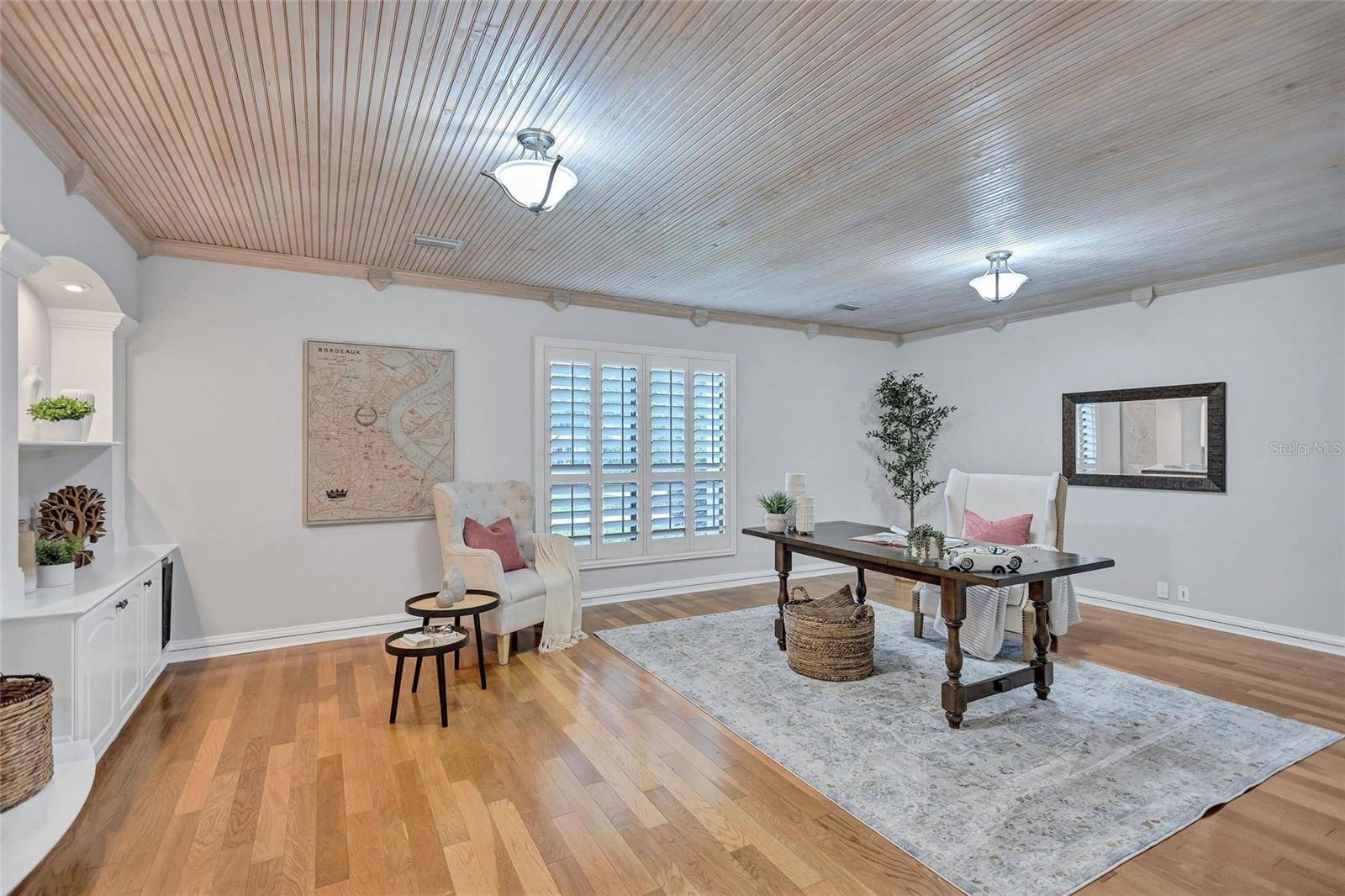 Image 16 of 56 For 3923 Hudson Lane