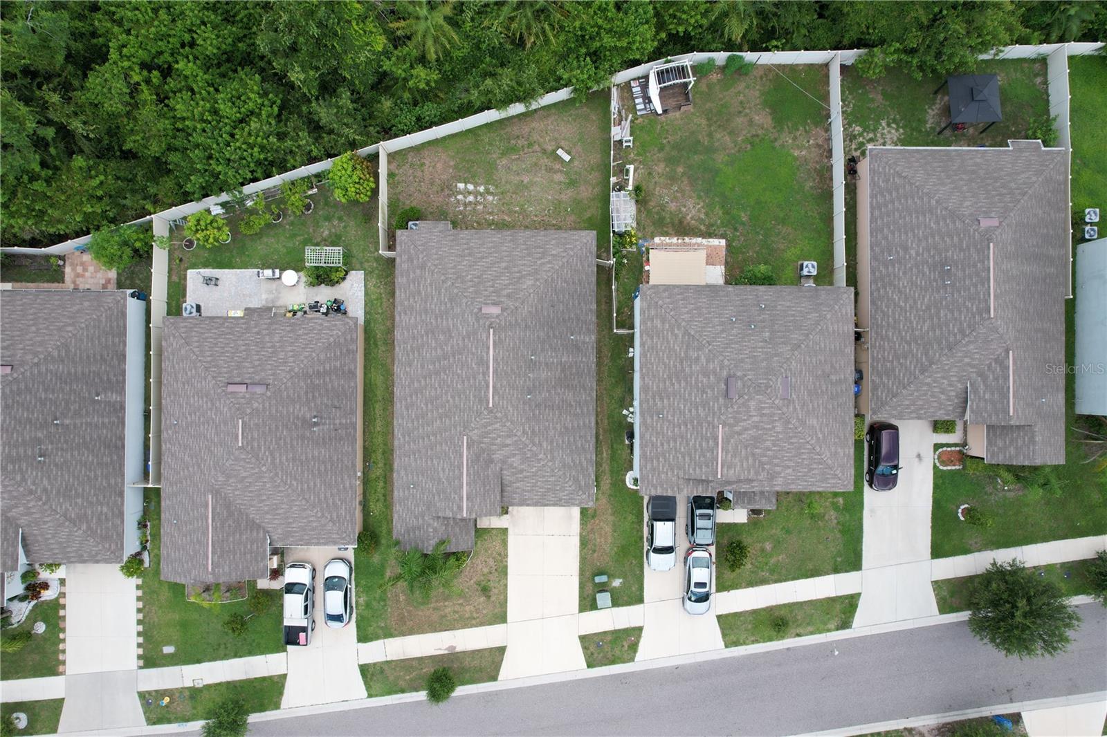 Image 22 of 31 For 1740 Broad Winged Hawk Drive