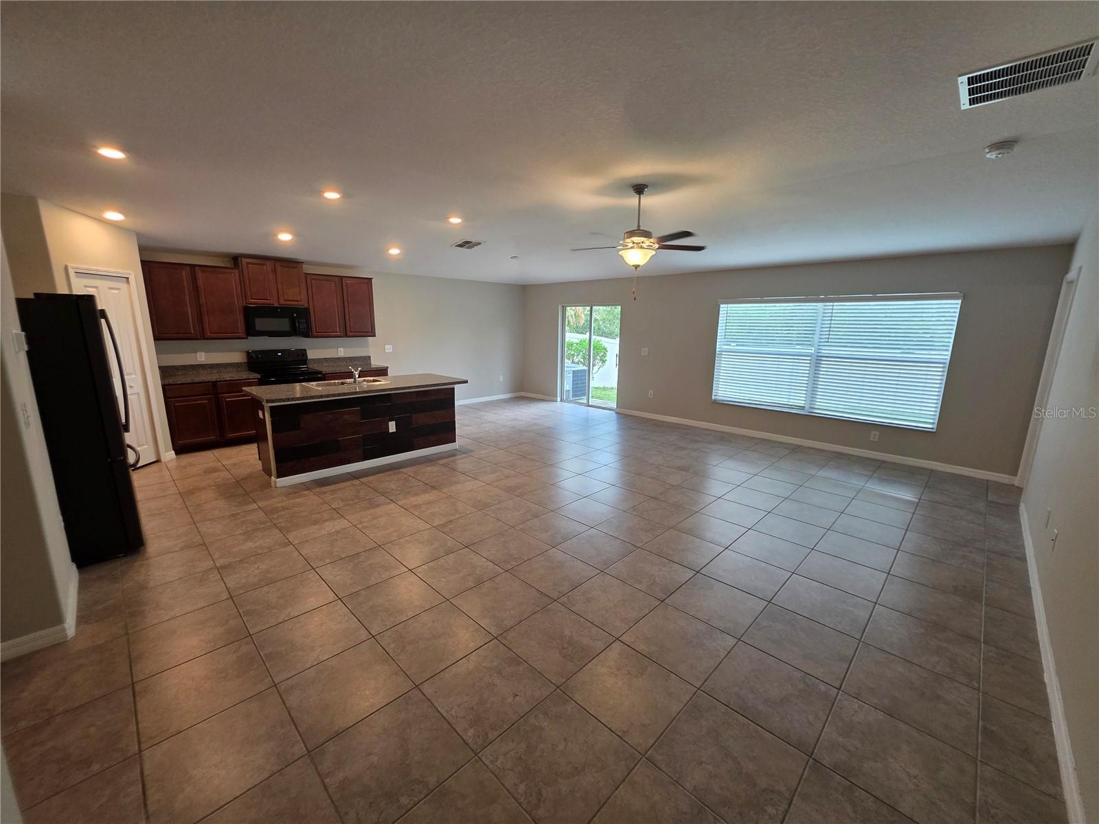 Image 7 of 31 For 1740 Broad Winged Hawk Drive