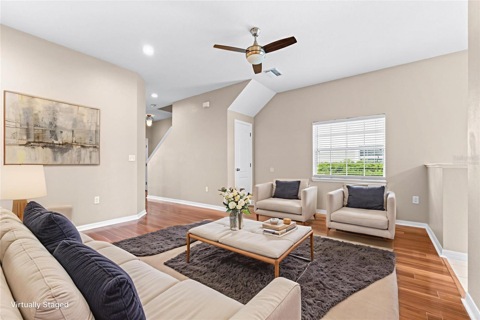 Image 8 of 43 For 2020 Greenwood Valley Drive
