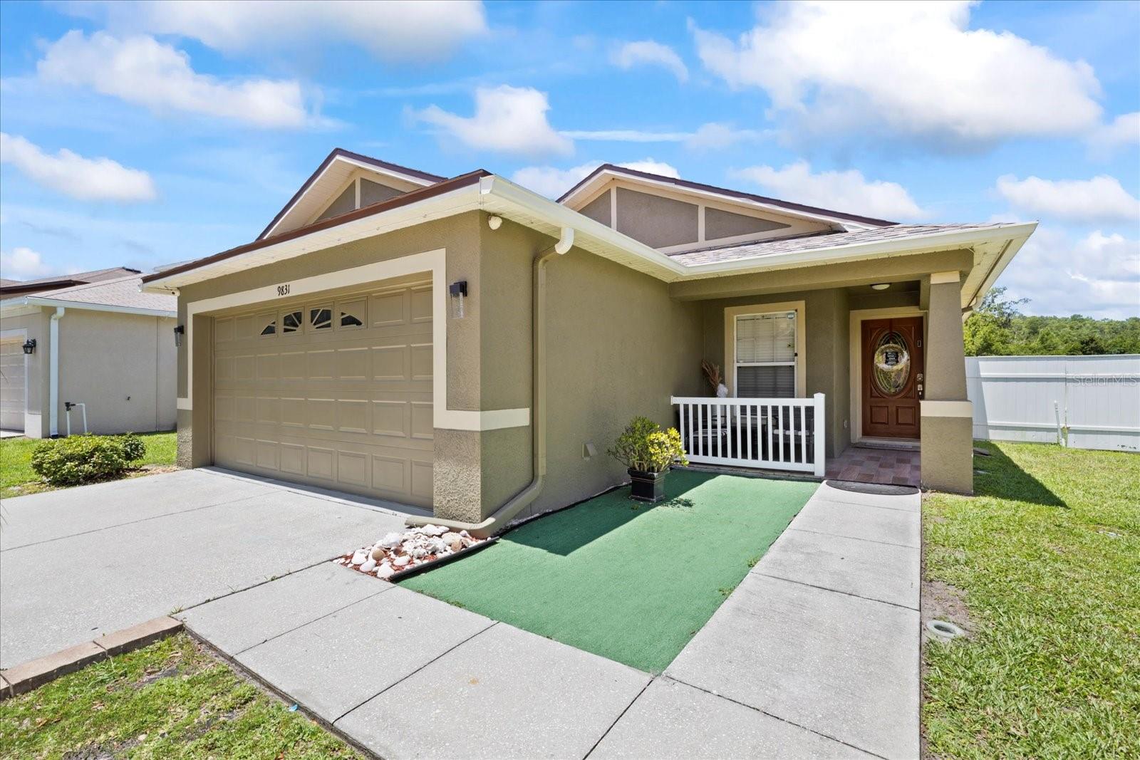 Image 3 of 34 For 9831 Edmonton Drive