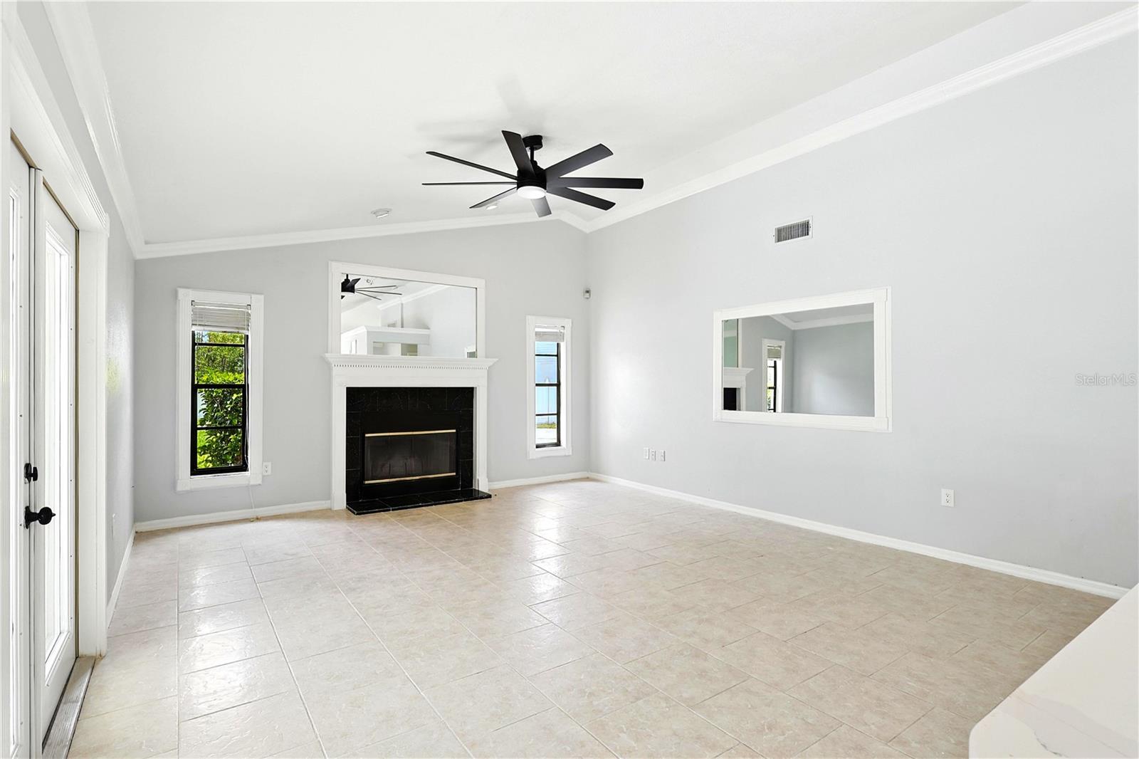 Image 10 of 35 For 18522 Sunward Lake Place