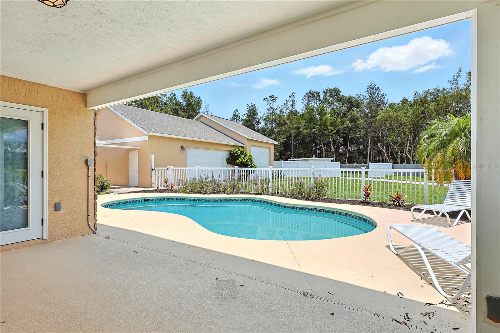 Image 31 of 35 For 18522 Sunward Lake Place