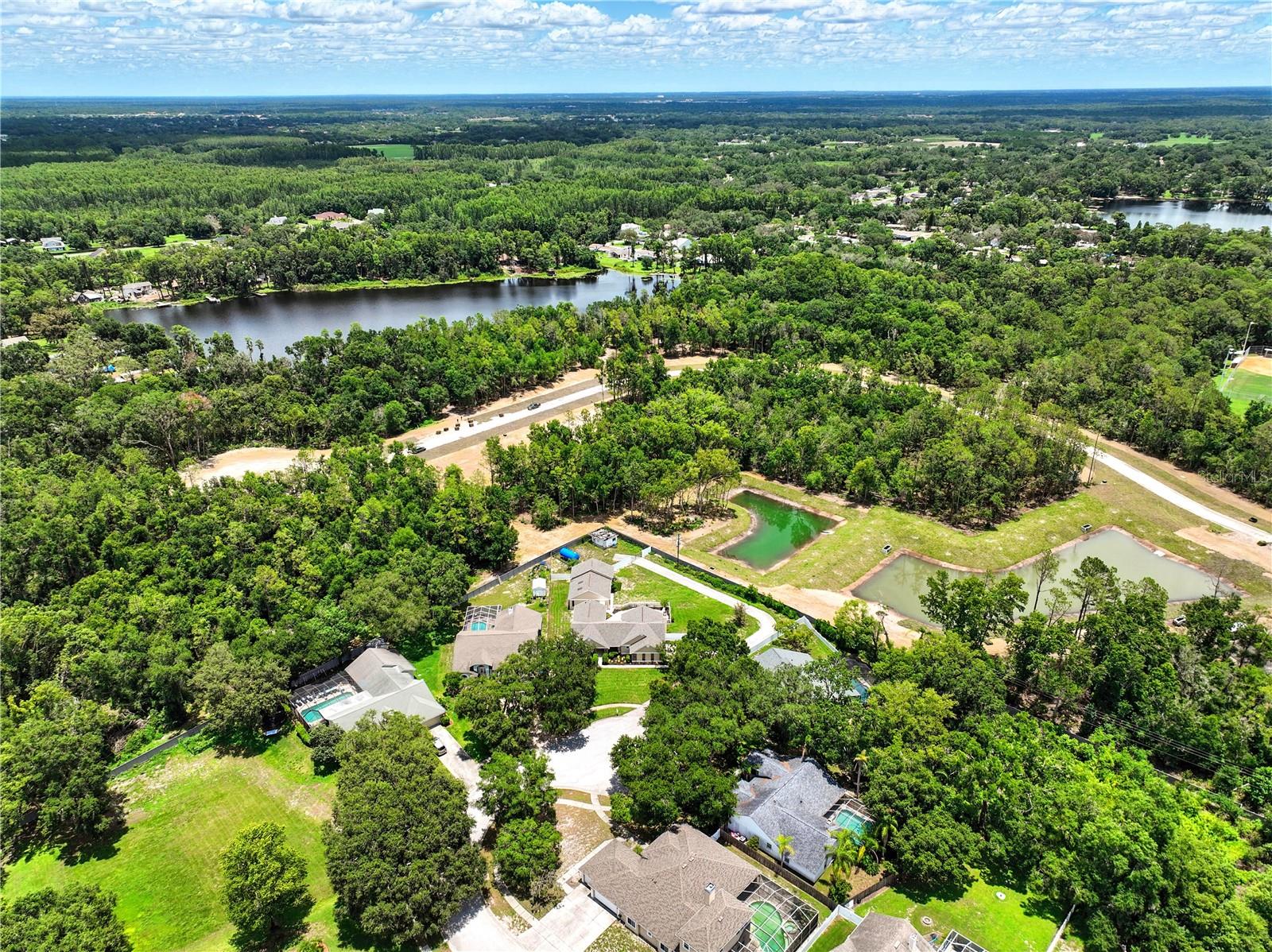 Image 32 of 35 For 18522 Sunward Lake Place