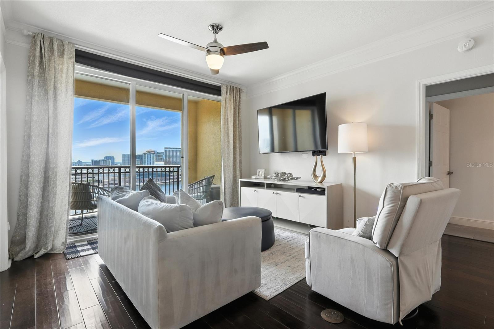 Image 10 of 43 For 345 Bayshore Blvd  1510