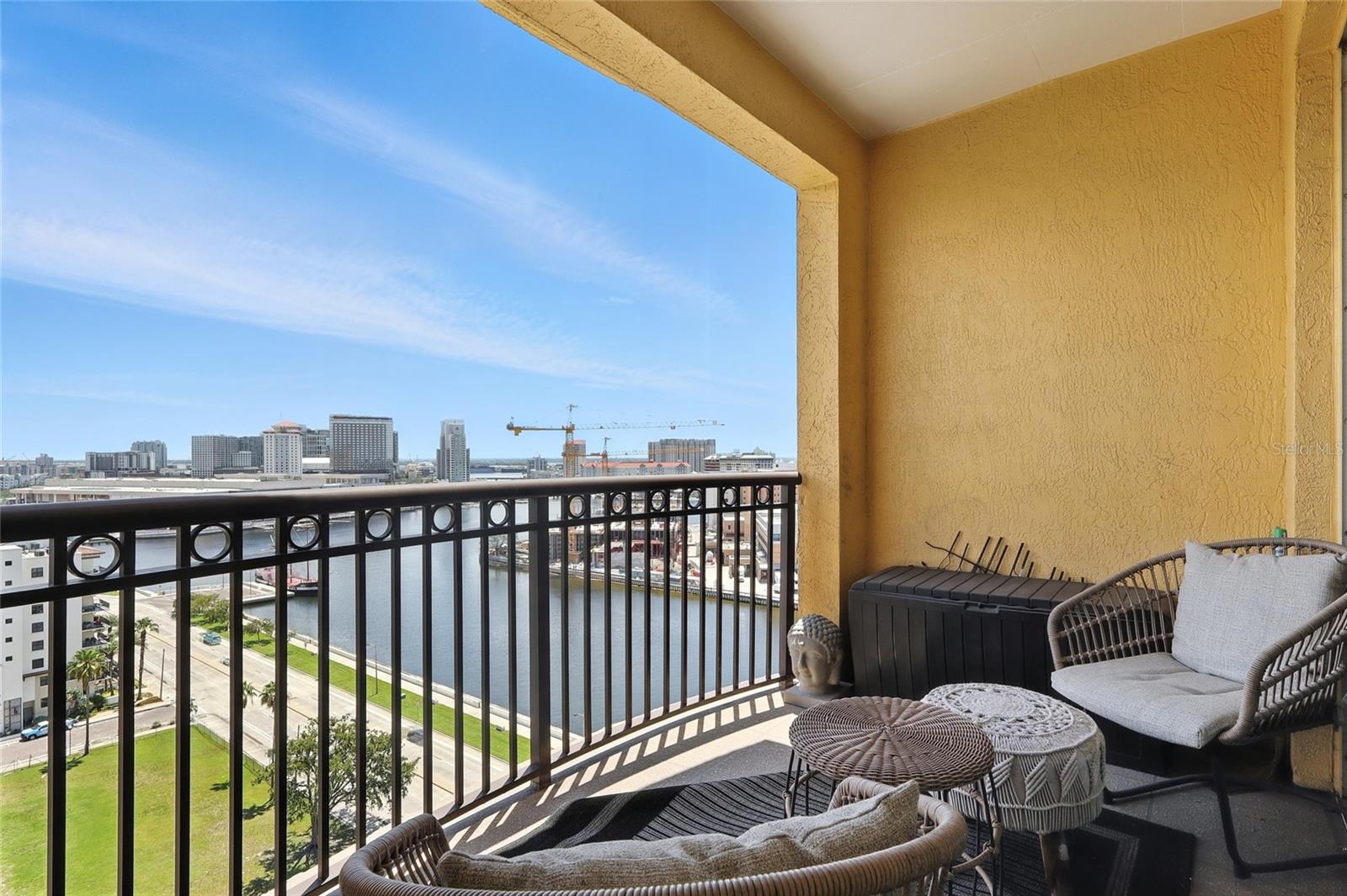 Image 28 of 43 For 345 Bayshore Blvd  1510