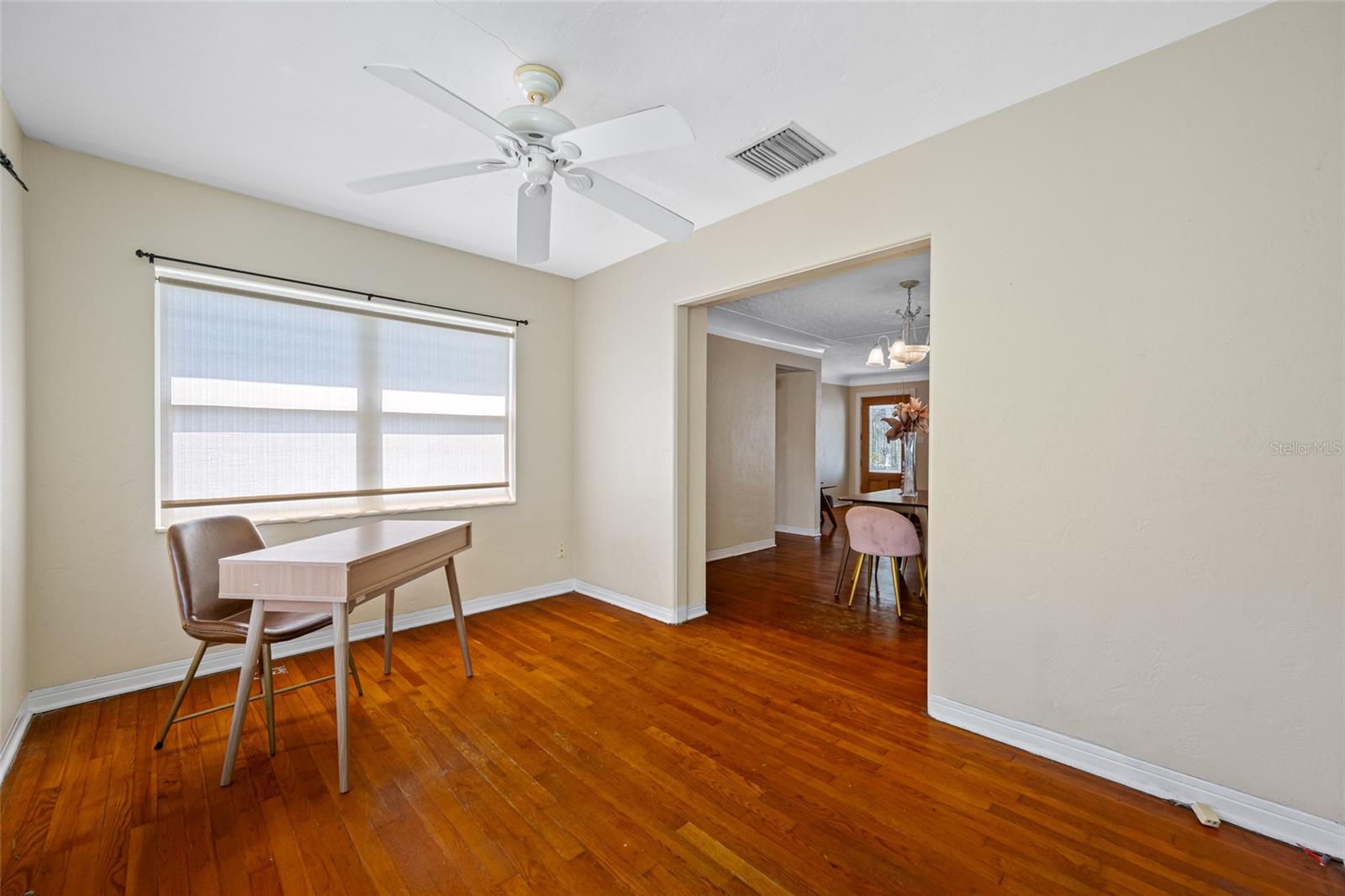 Image 14 of 44 For 6219 Hampton Drive N