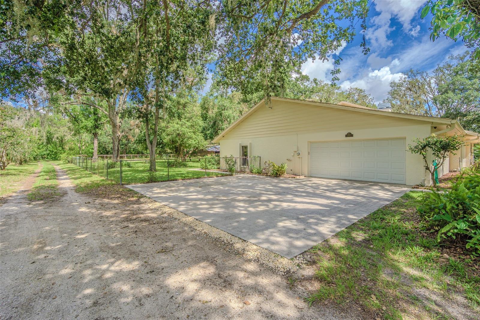 Image 46 of 54 For 18110 30th Street