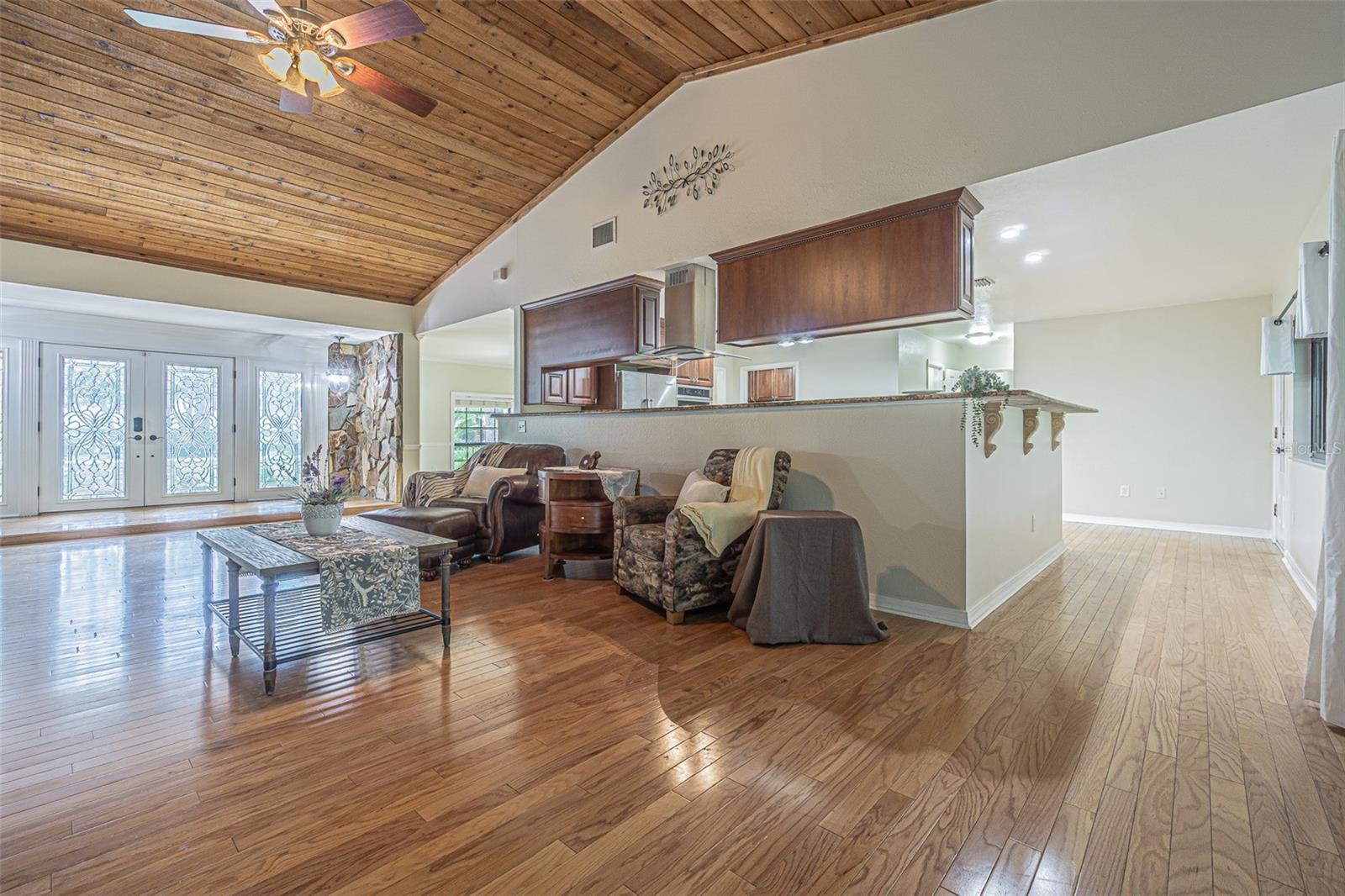 Image 6 of 54 For 18110 30th Street