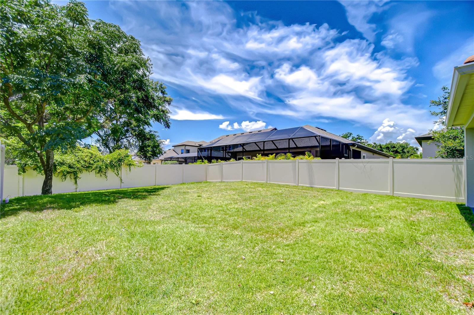 Image 10 of 64 For 828 Terra Vista Street