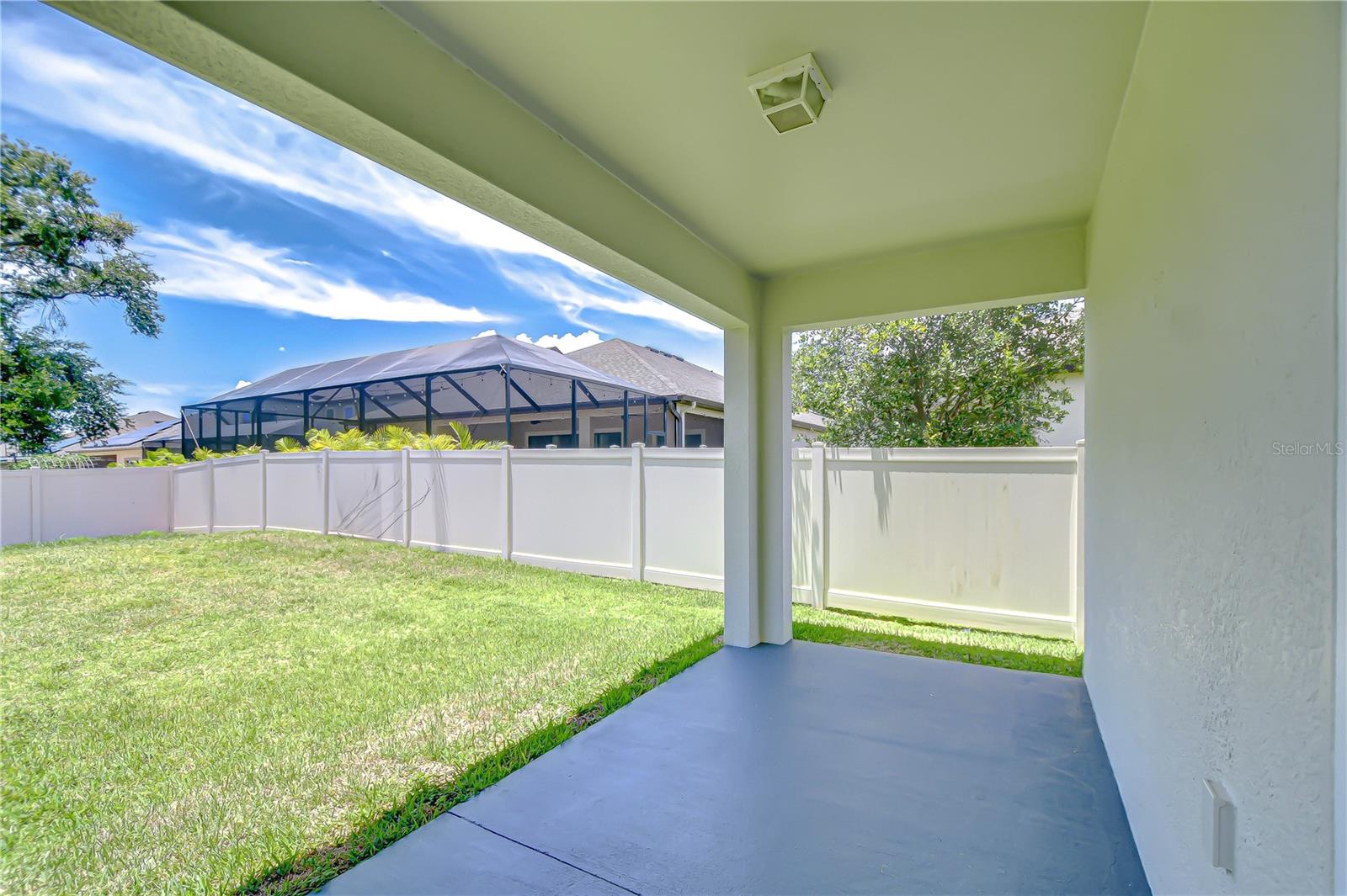 Image 13 of 64 For 828 Terra Vista Street