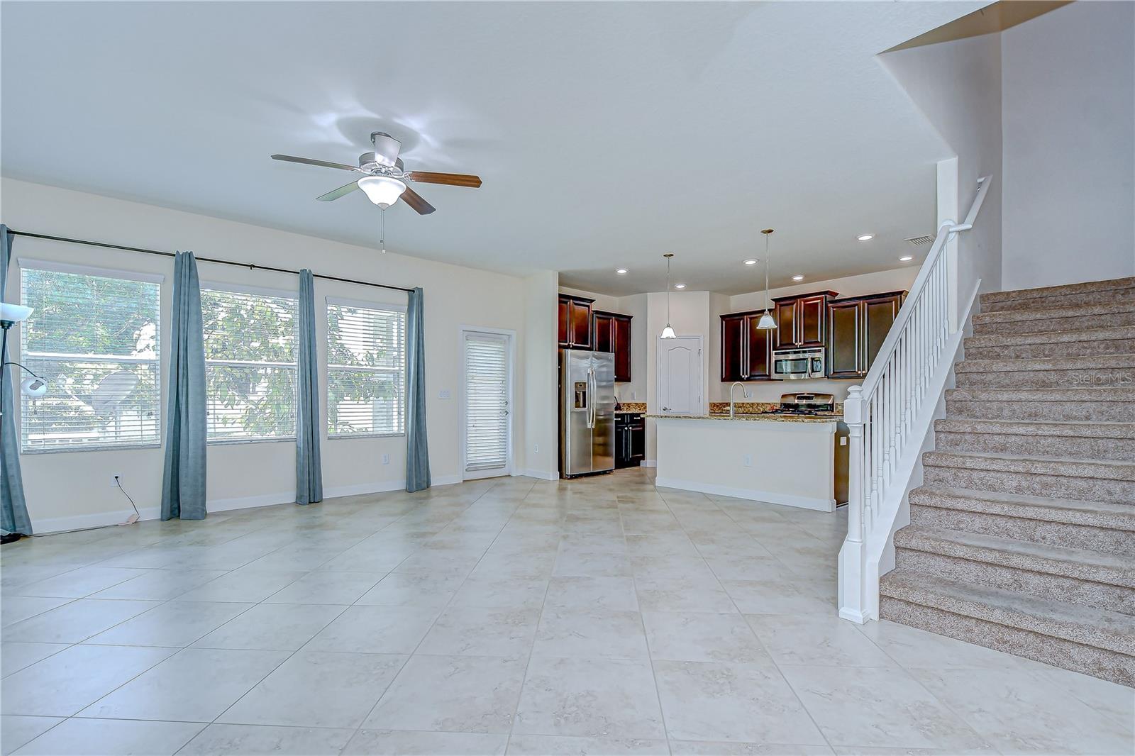 Image 33 of 64 For 828 Terra Vista Street