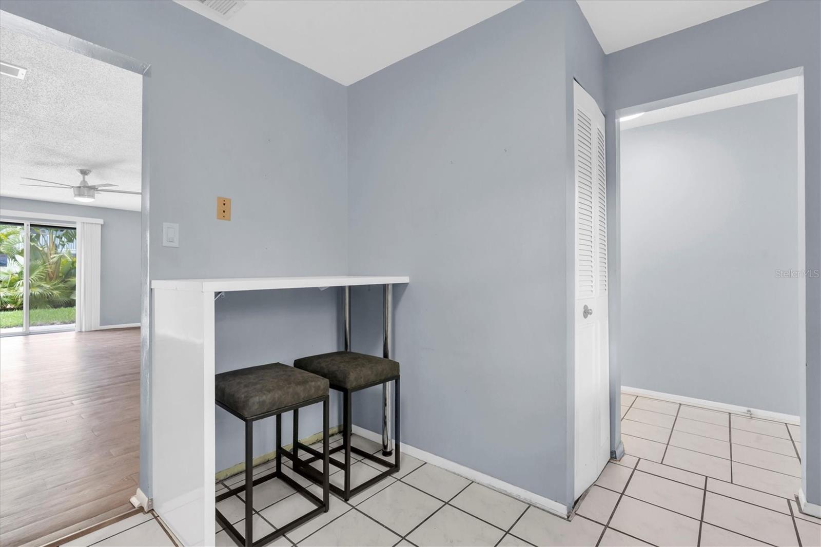 Image 14 of 27 For 1706 Belleair Forest Drive 146