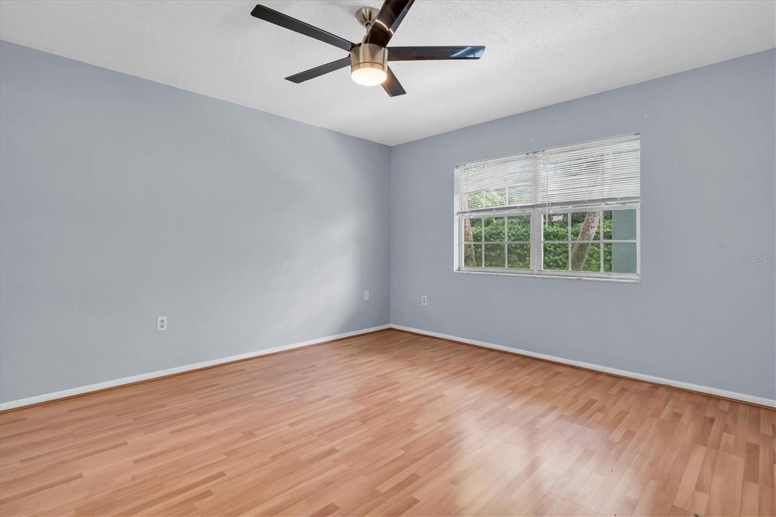 Image 15 of 27 For 1706 Belleair Forest Drive 146