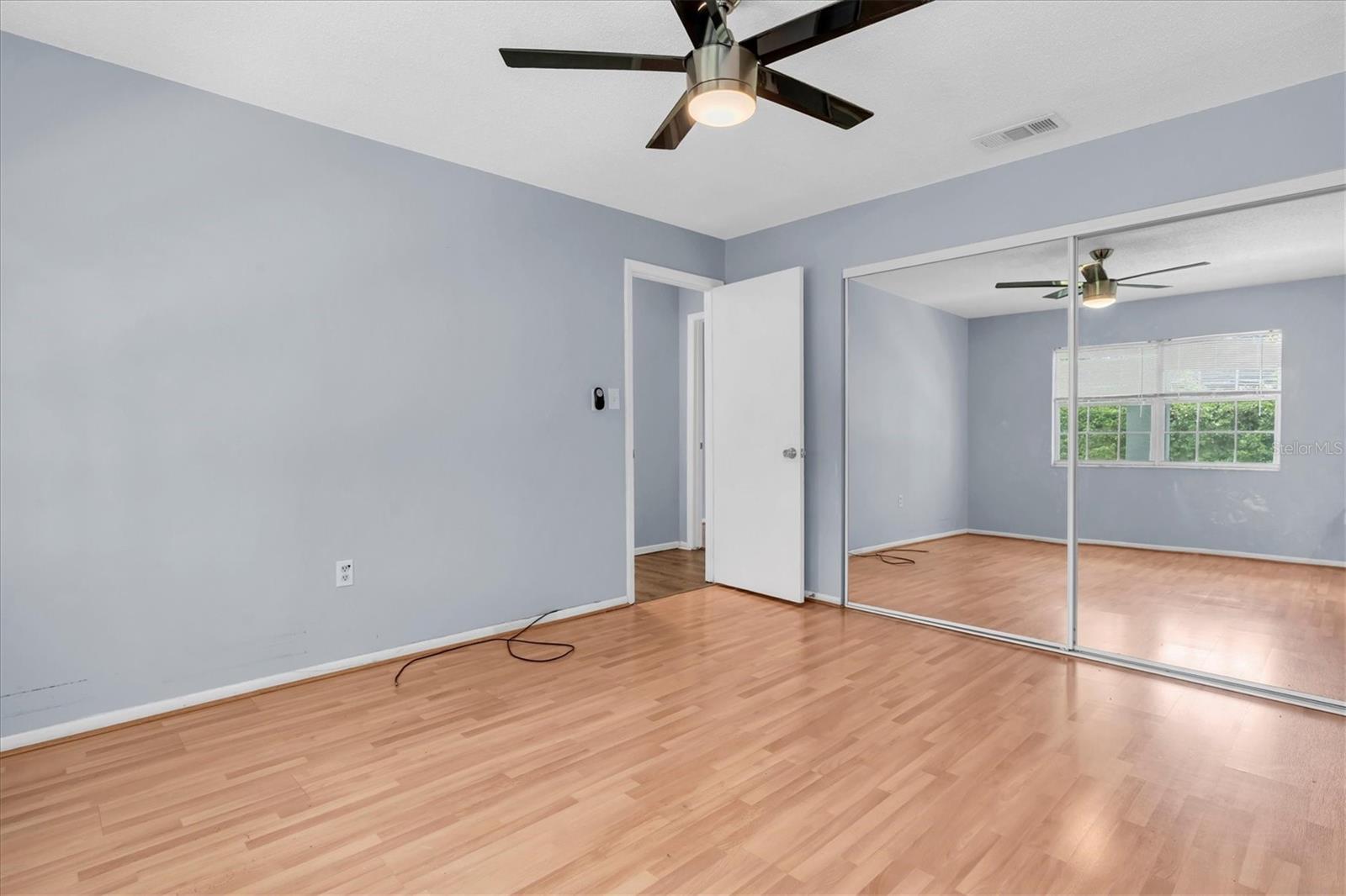 Image 20 of 27 For 1706 Belleair Forest Drive 146