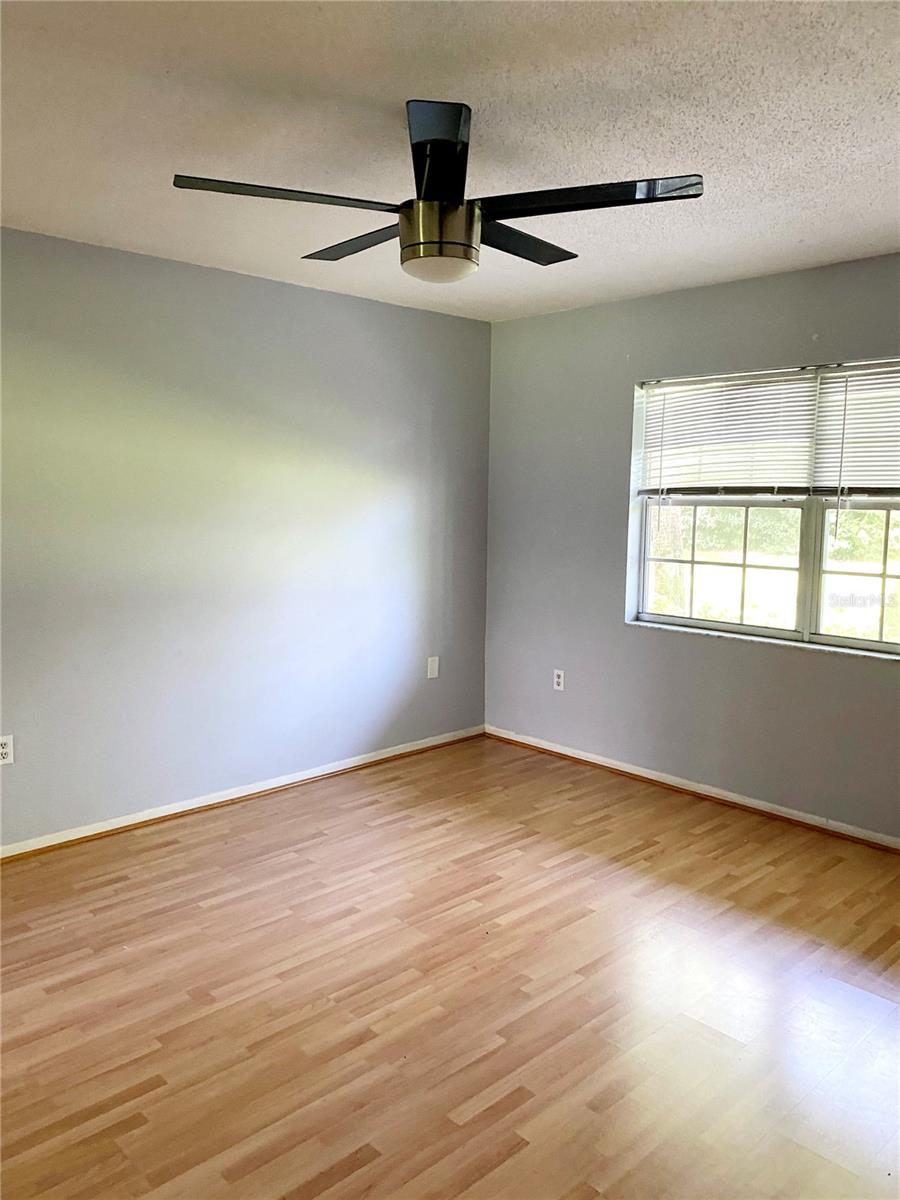 Image 6 of 27 For 1706 Belleair Forest Drive 146