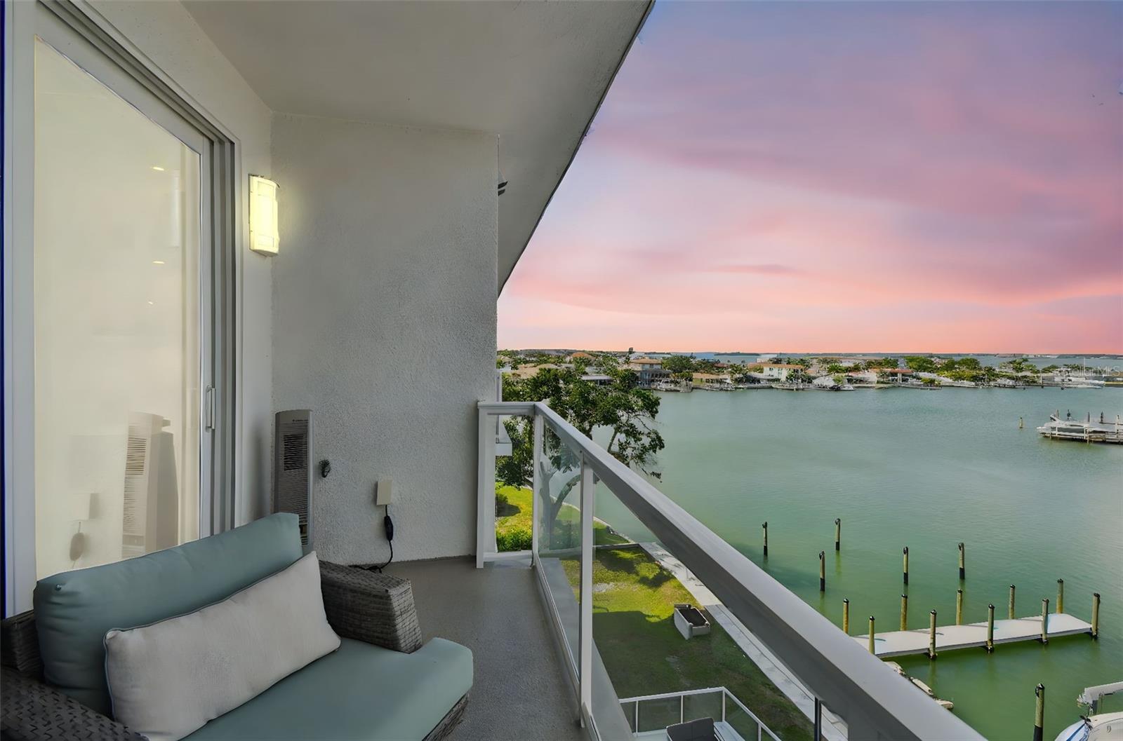 Details for 415 Island Way 507, CLEARWATER BEACH, FL 33767