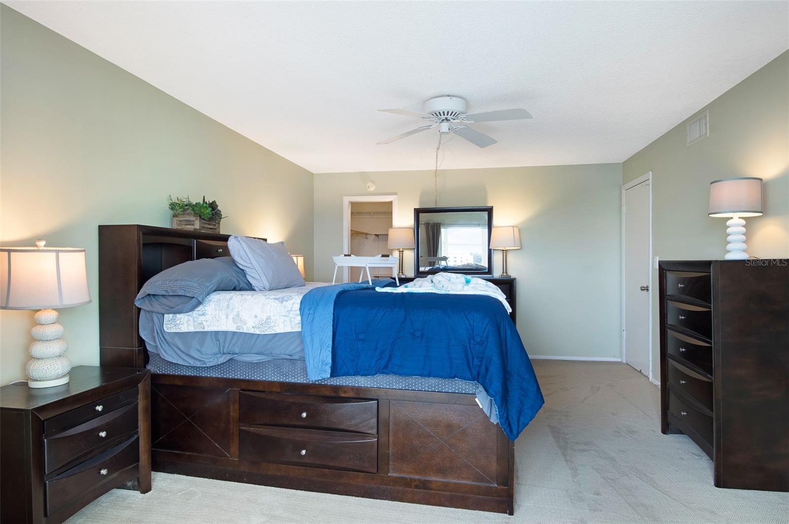 Image 13 of 47 For 4775 Cove Circle 803