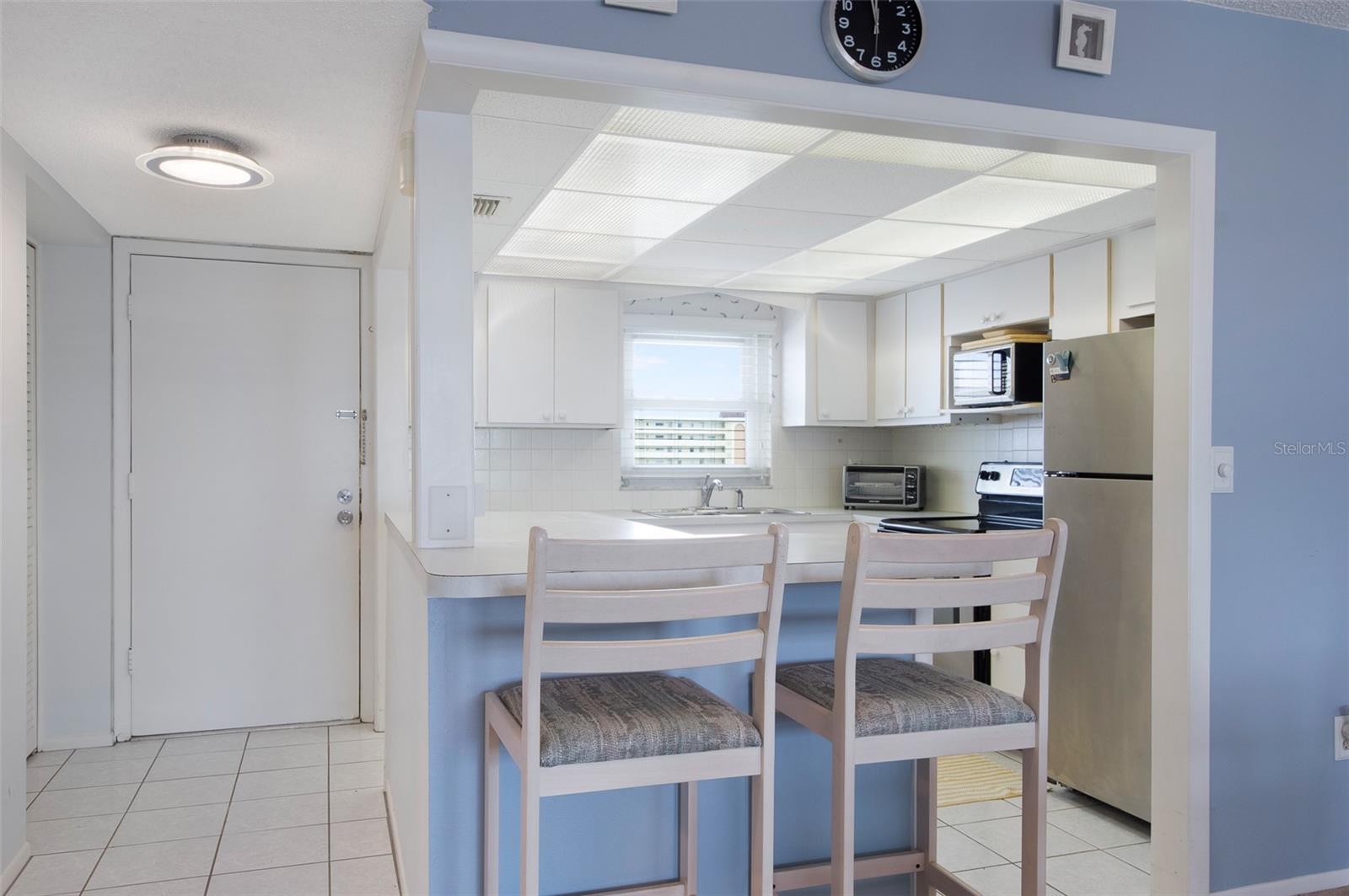 Image 5 of 47 For 4775 Cove Circle 803