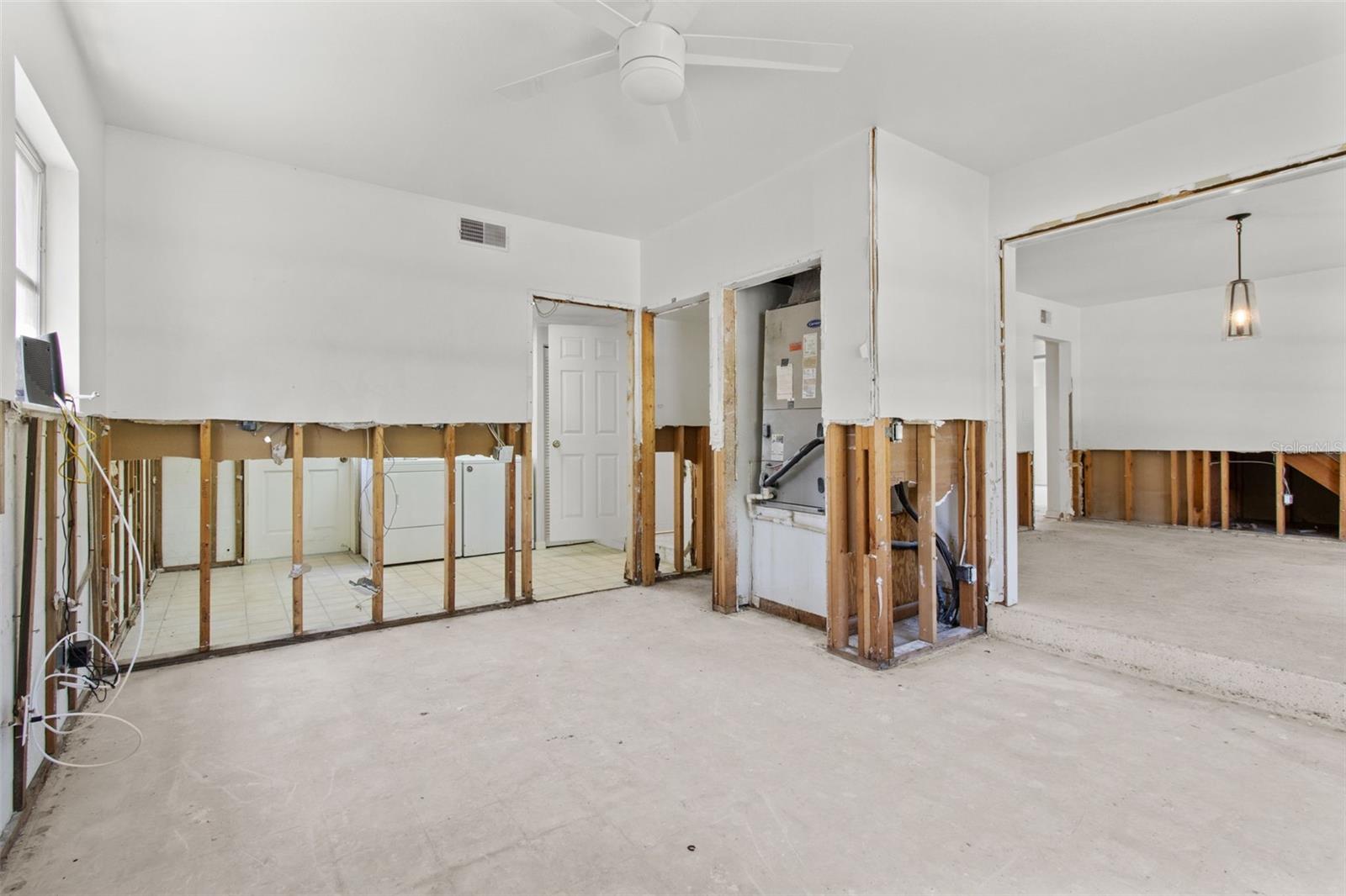 Image 18 of 52 For 6301 13th Avenue N