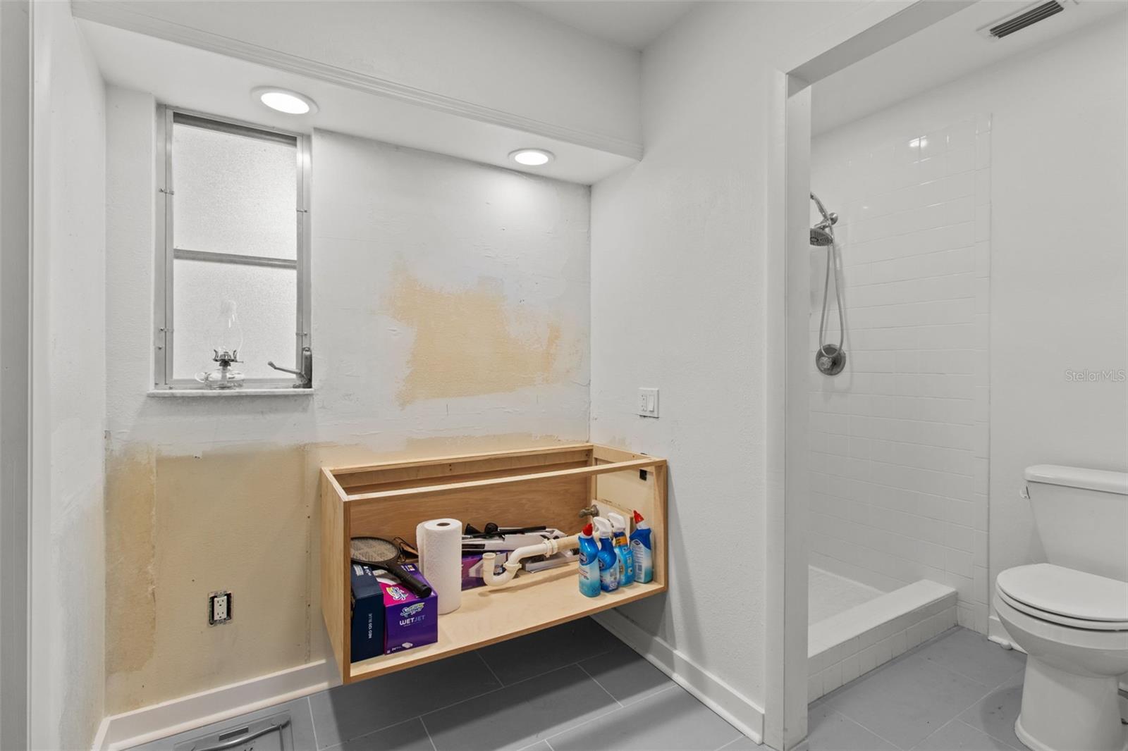 Image 32 of 52 For 6301 13th Avenue N